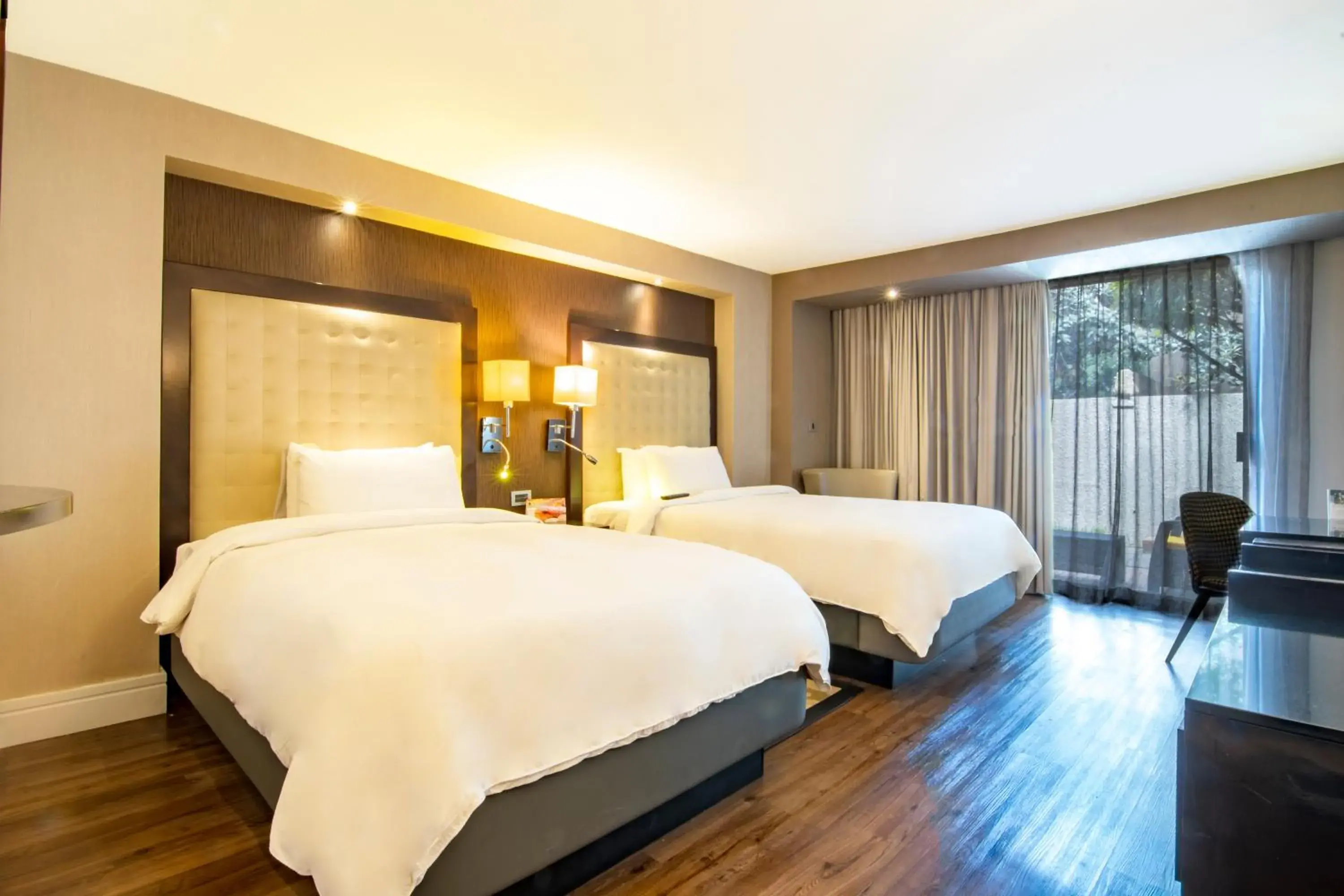 Deluxe Double Room in Hotel Lucerna Tijuana Deluxe Double Room in Hotel Lucerna Tijuana