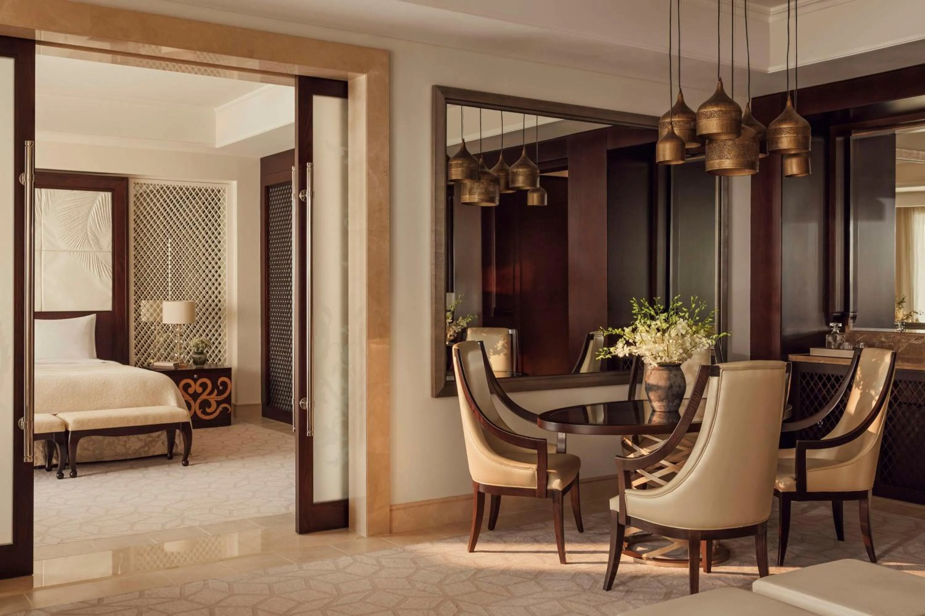 Dining area, Bed in One&Only The Palm Dubai