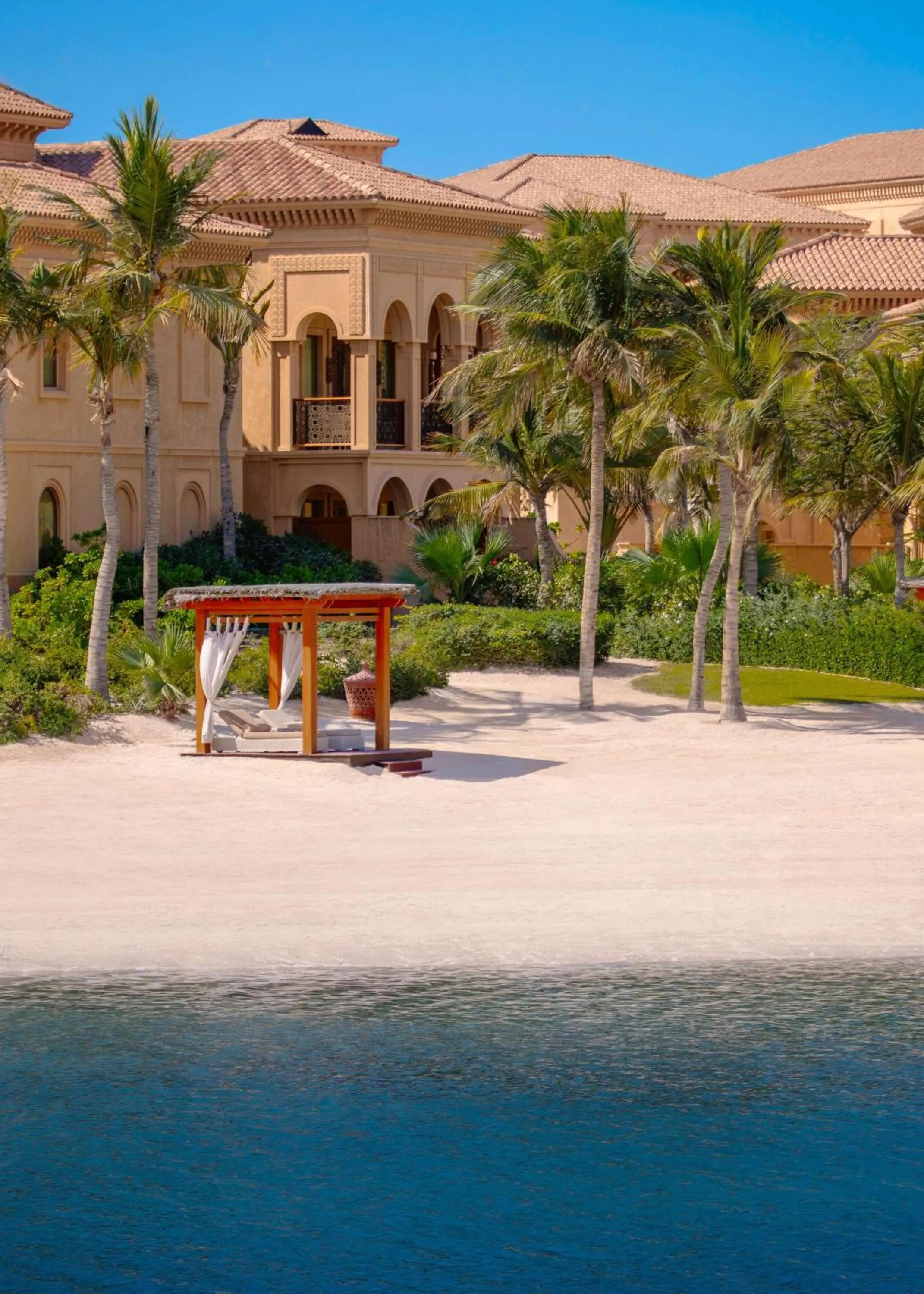 Beach in One&Only The Palm Dubai