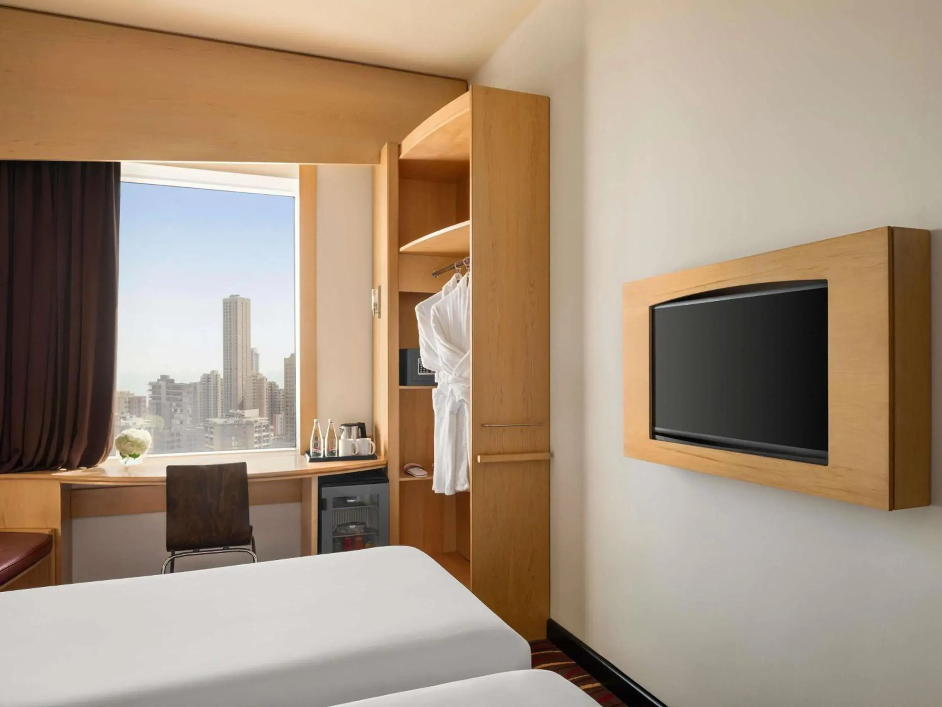 Bedroom, Bed in ibis Sharq Bedroom, Bed in ibis Sharq
