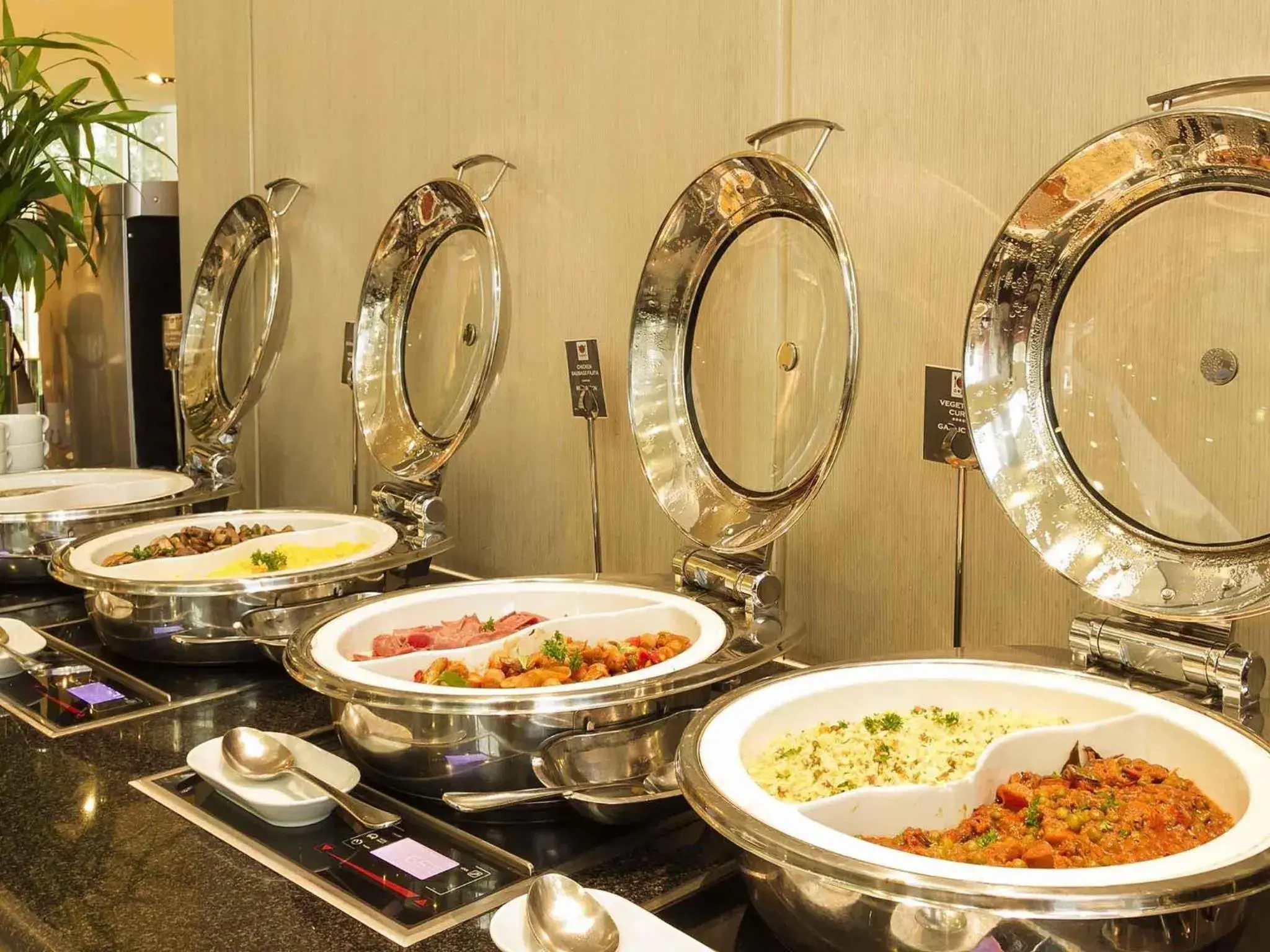 Breakfast in ibis Sharq Breakfast in ibis Sharq