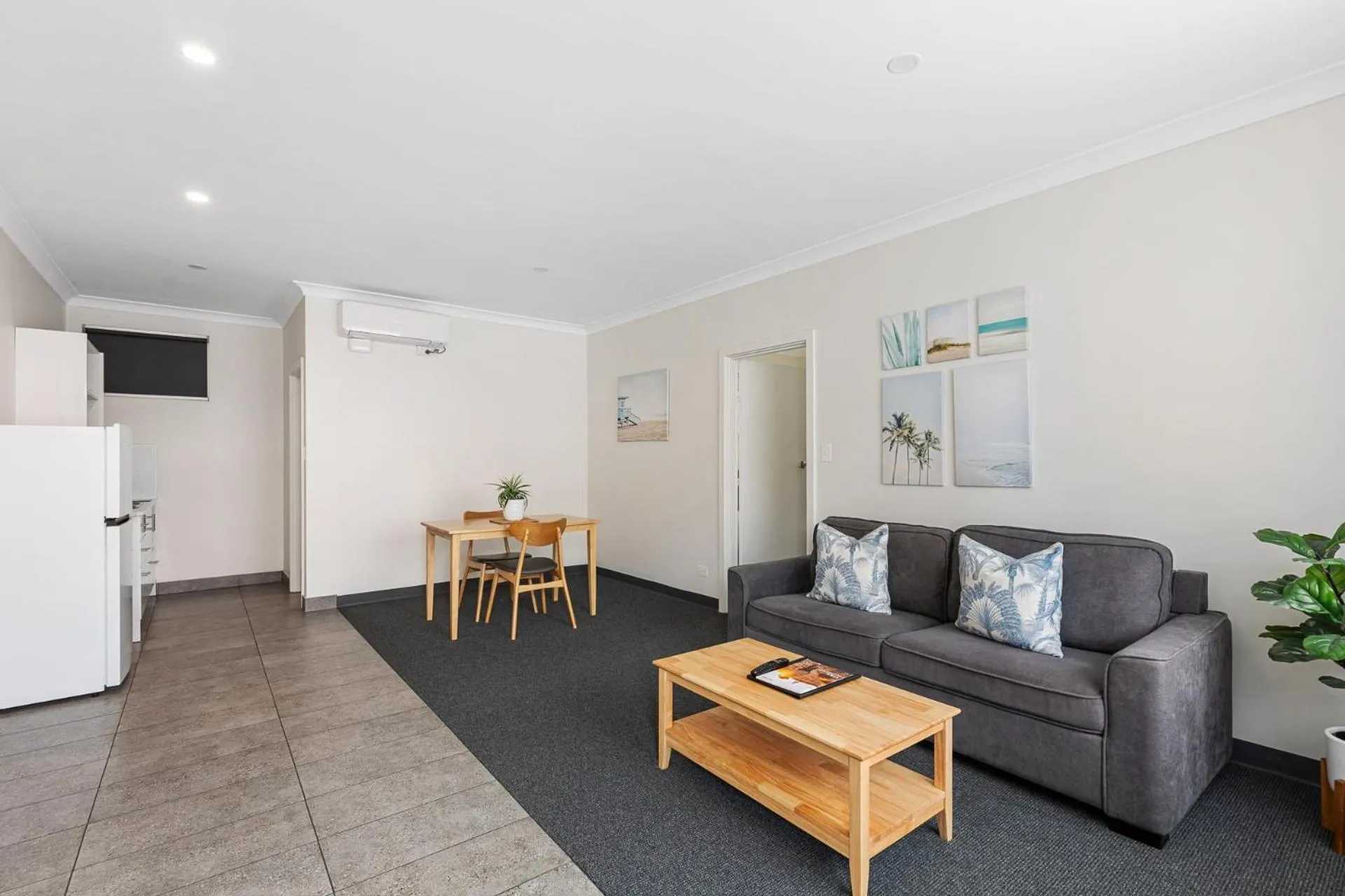 Living room in Robe Central Motel