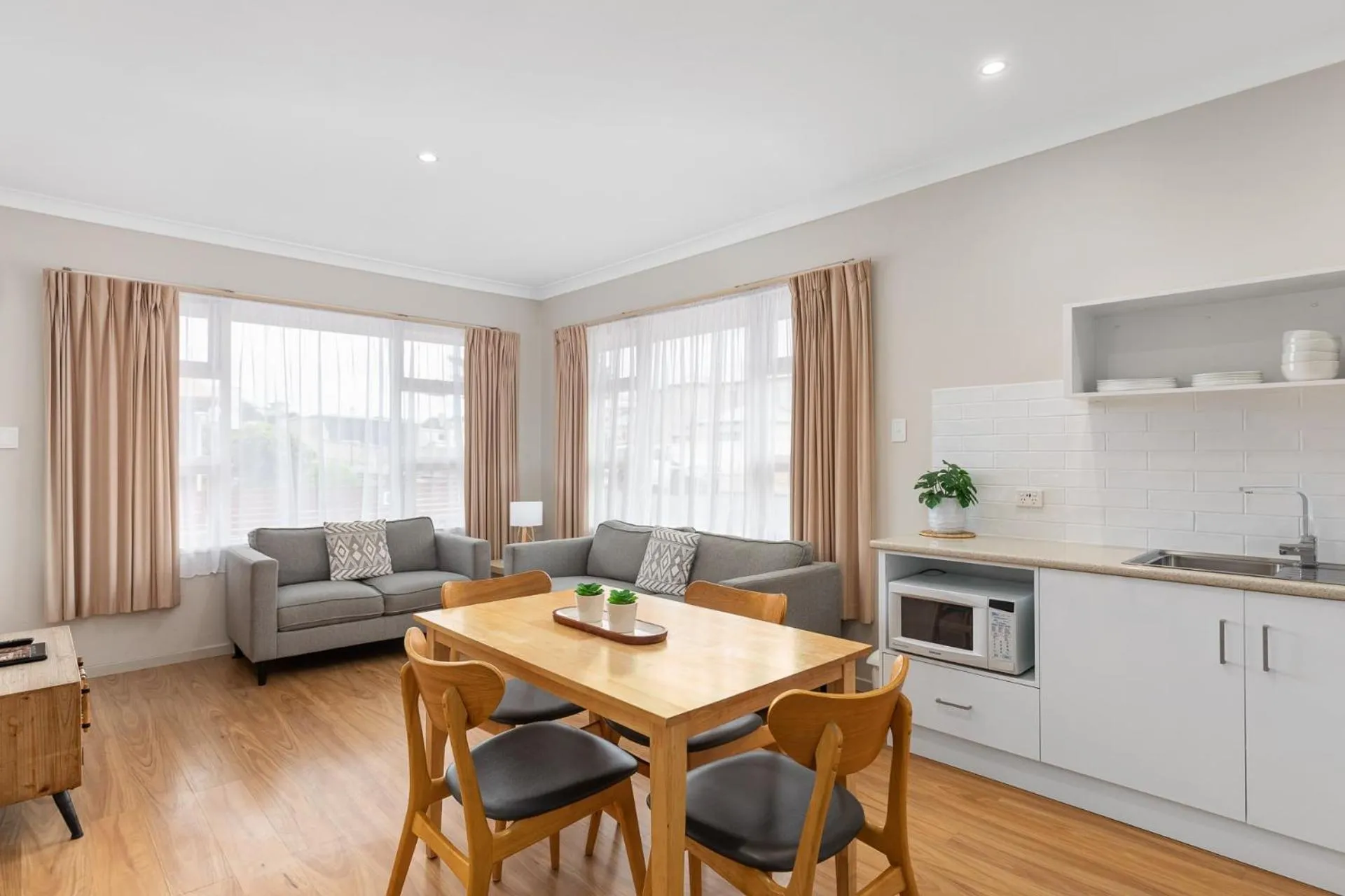 Living room in Robe Central Motel