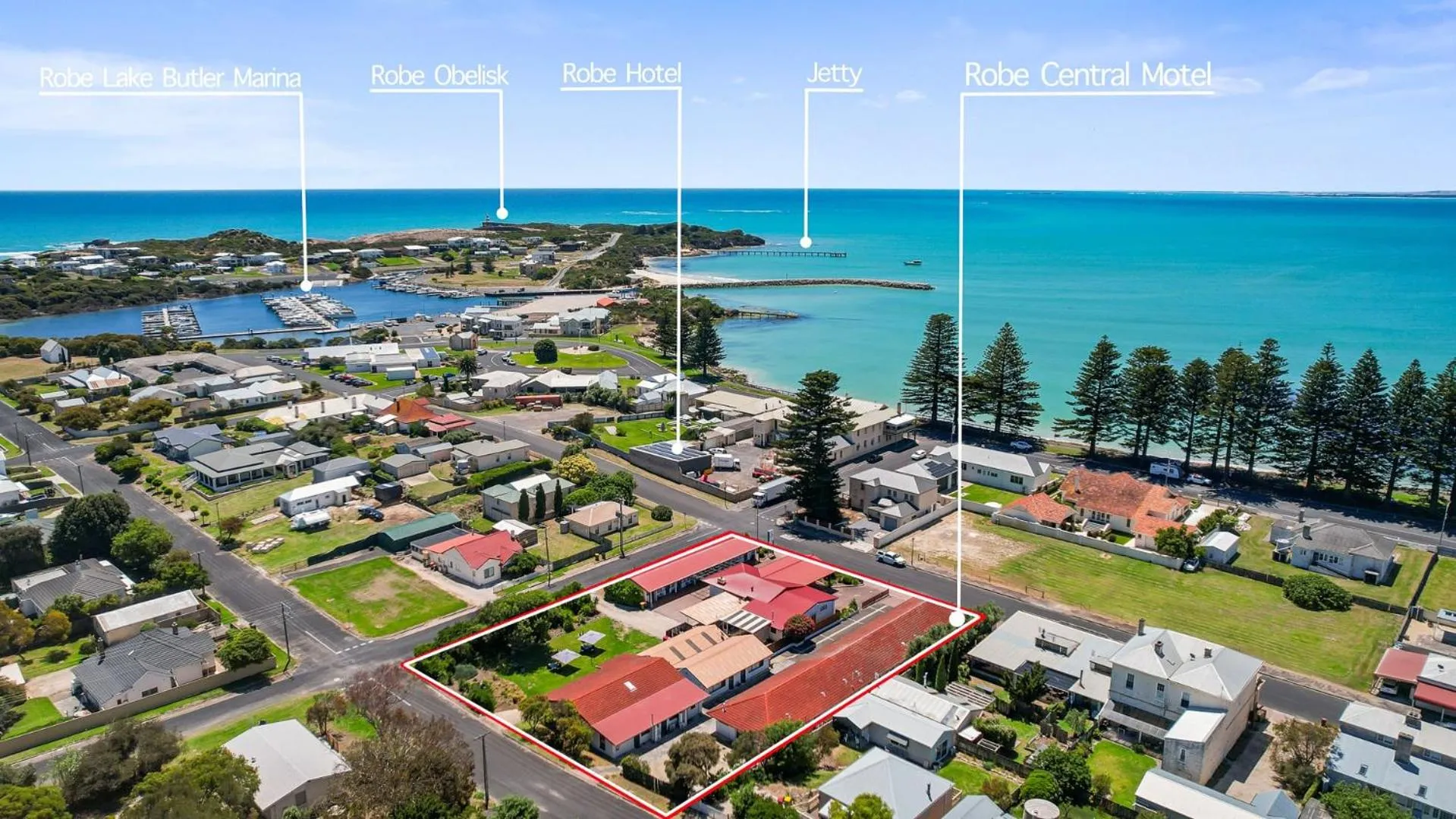 Area and facilities in Robe Central Motel