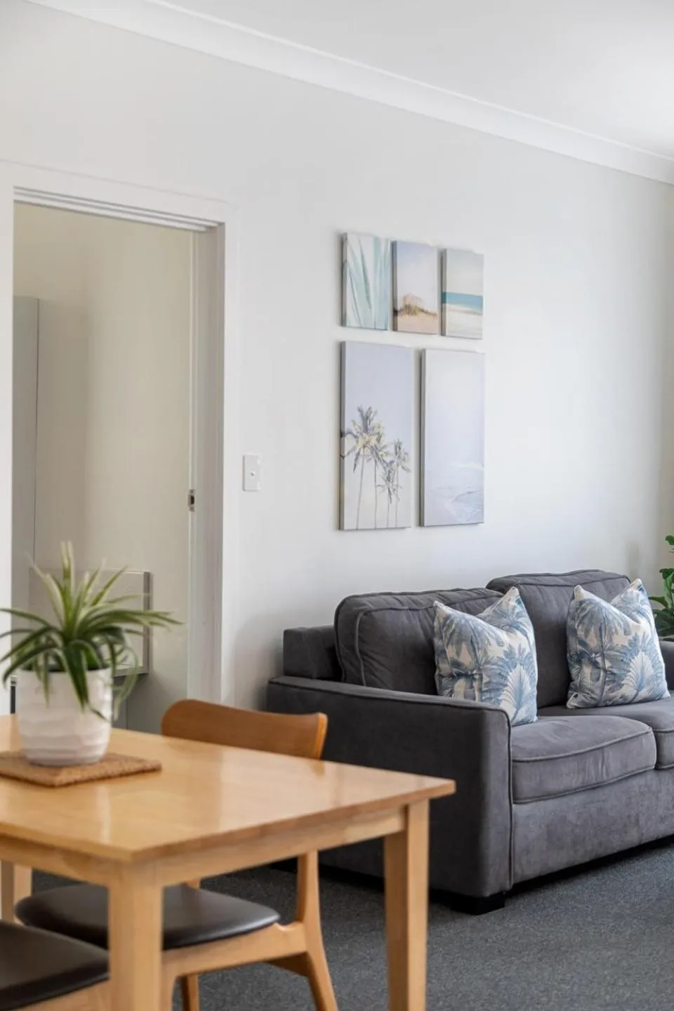 Living room in Robe Central Motel