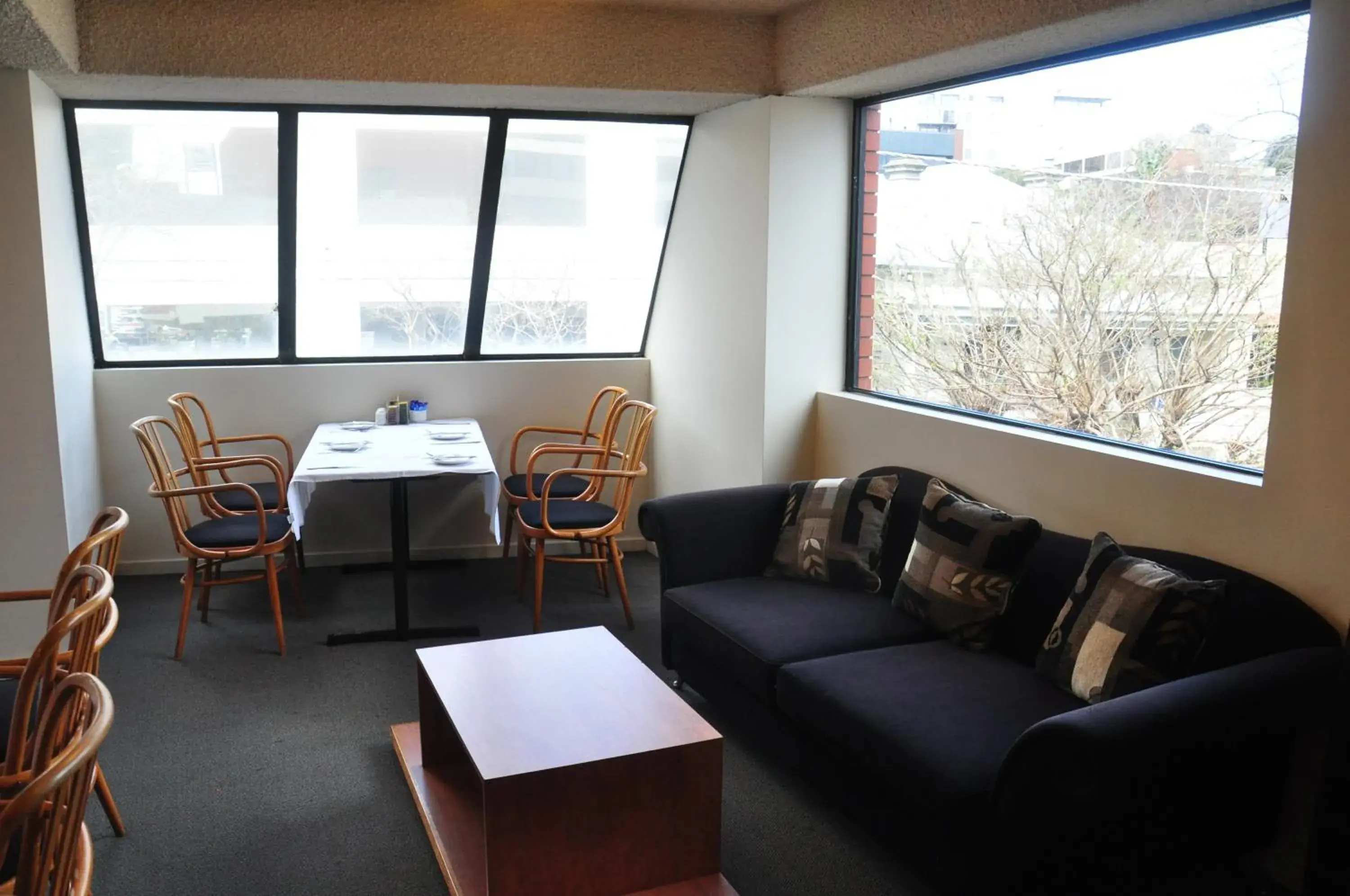 Living room in City Park Hotel Living room in City Park Hotel