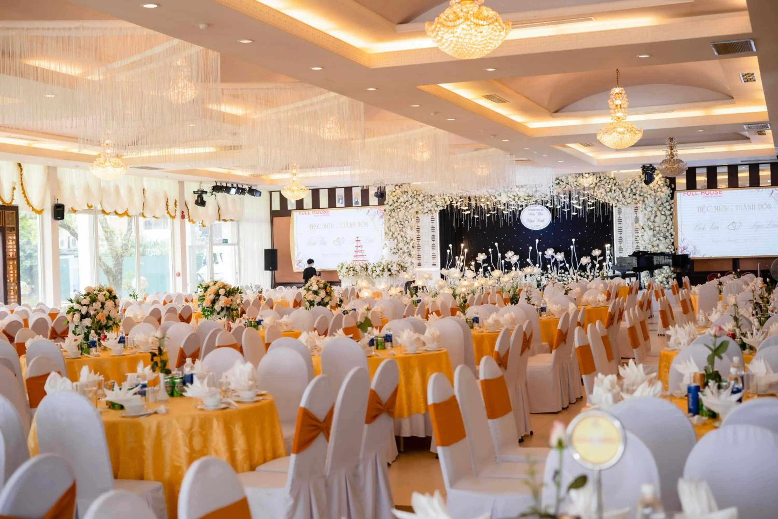 Banquet/Function facilities in Century Riverside Hotel Hue