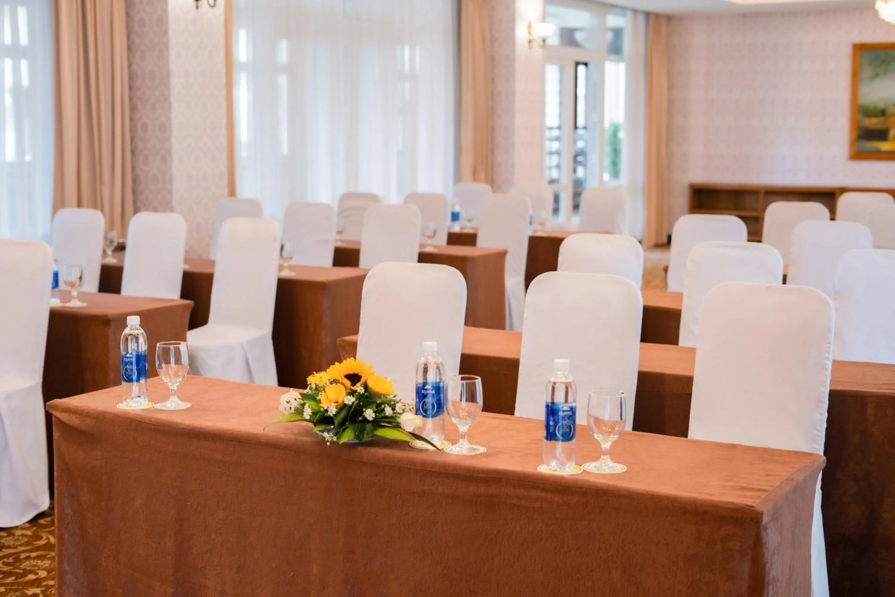 Meeting/conference room in Century Riverside Hotel Hue