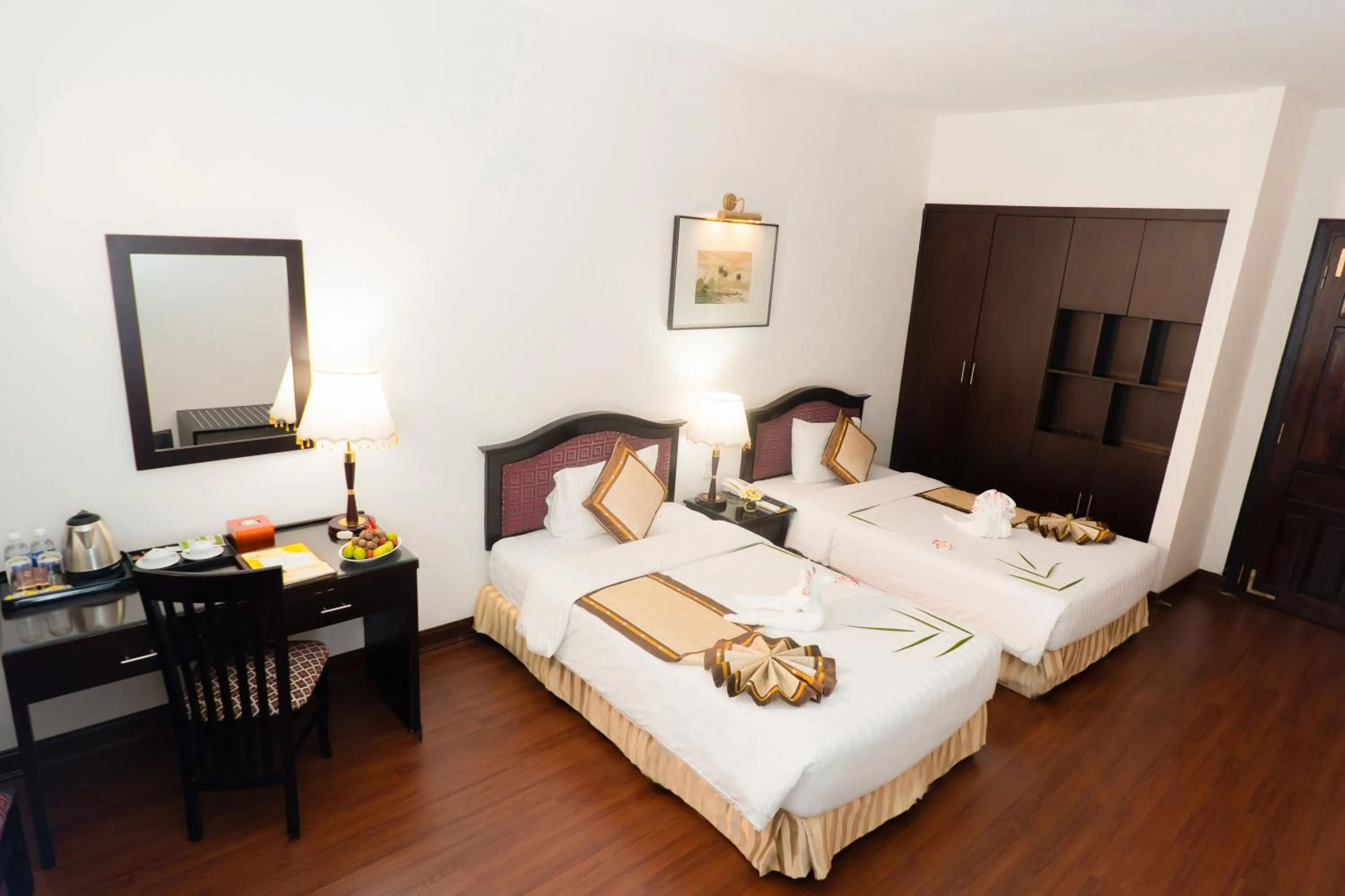 Bed in Century Riverside Hotel Hue