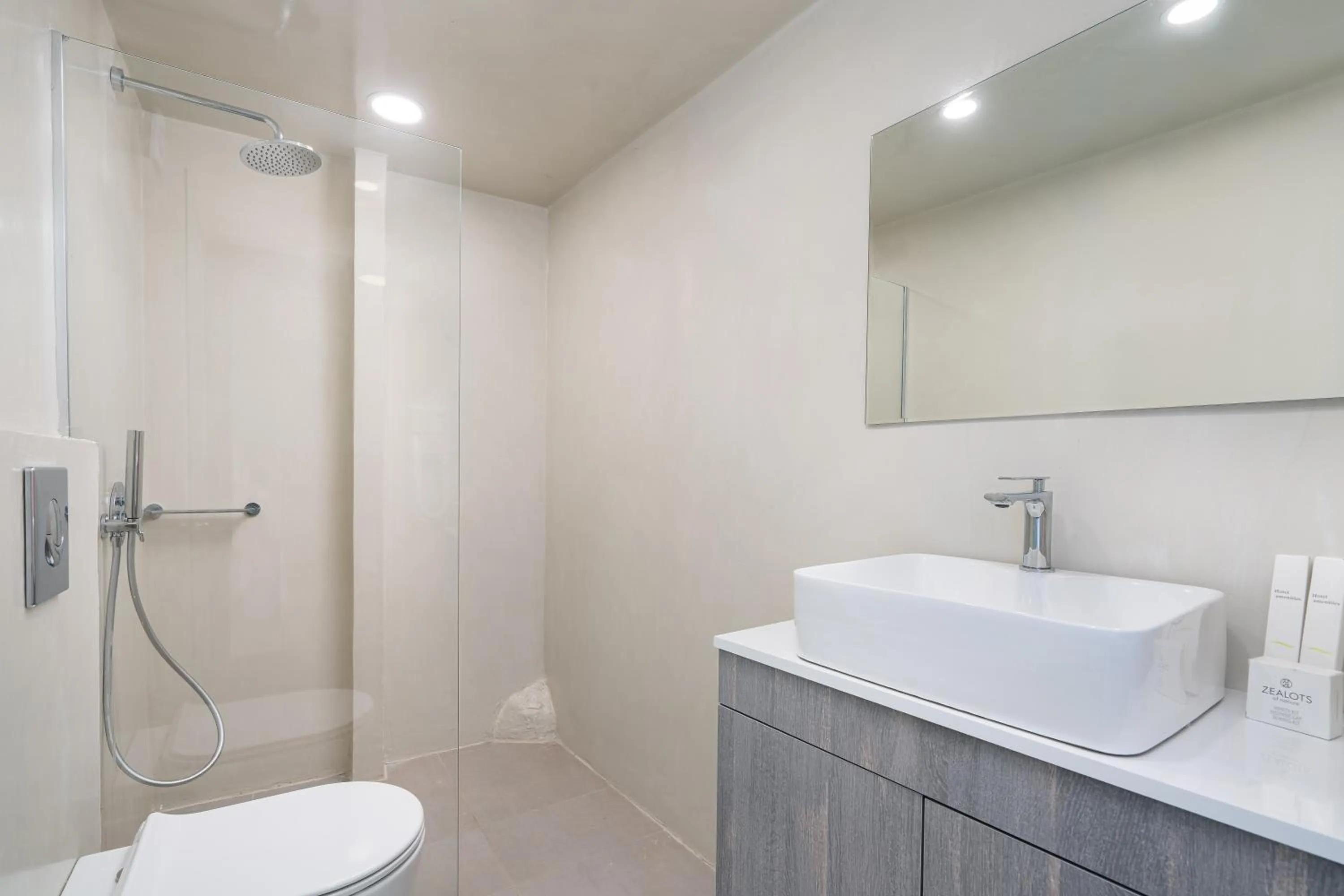 Bathroom in Kratiras View Luxury Suites