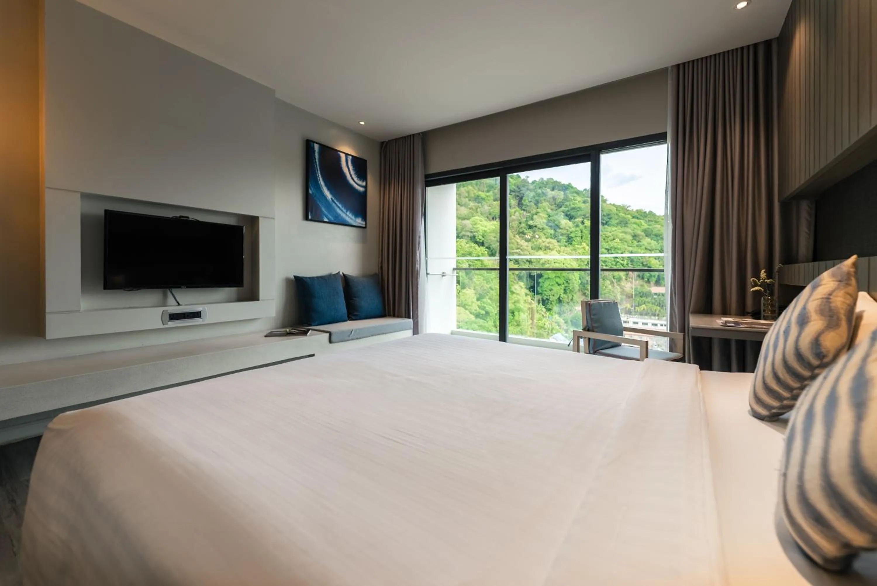Bedroom, Bed in Hotel IKON Phuket - SHA Extra Plus