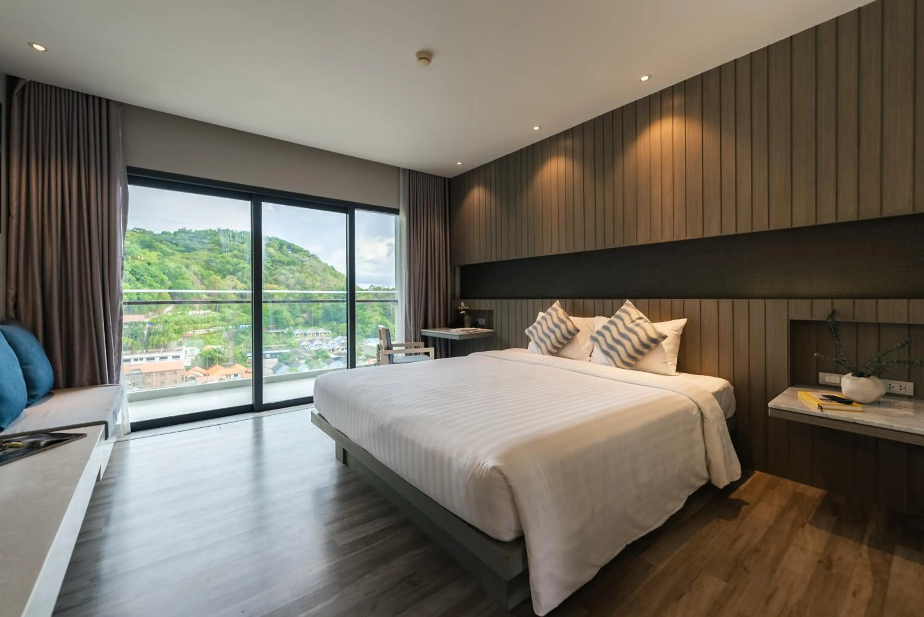 Bedroom, Bed in Hotel IKON Phuket - SHA Extra Plus