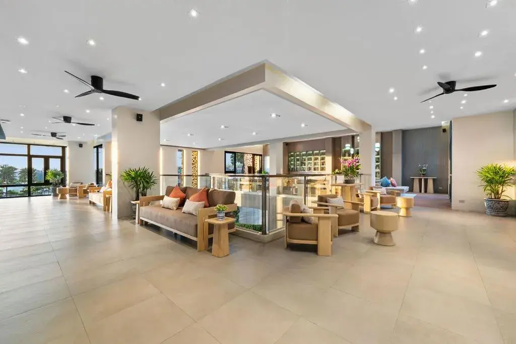 Lobby or reception in Hotel IKON Phuket - SHA Extra Plus Lobby or reception in Hotel IKON Phuket - SHA Extra Plus
