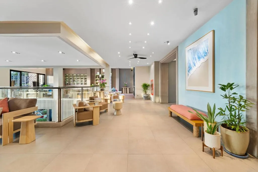Lobby or reception in Hotel IKON Phuket - SHA Extra Plus