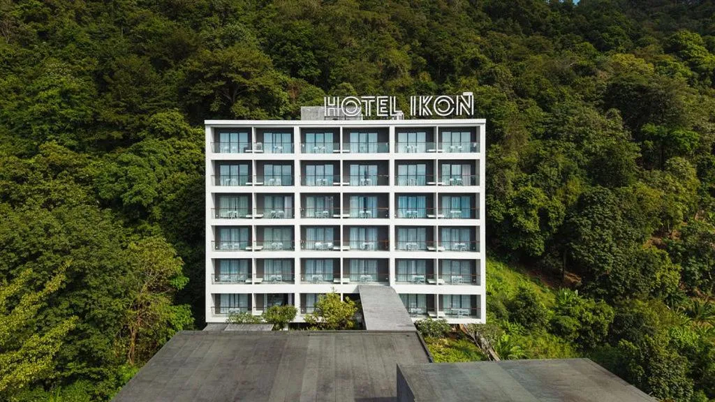 Property building in Hotel IKON Phuket - SHA Extra Plus