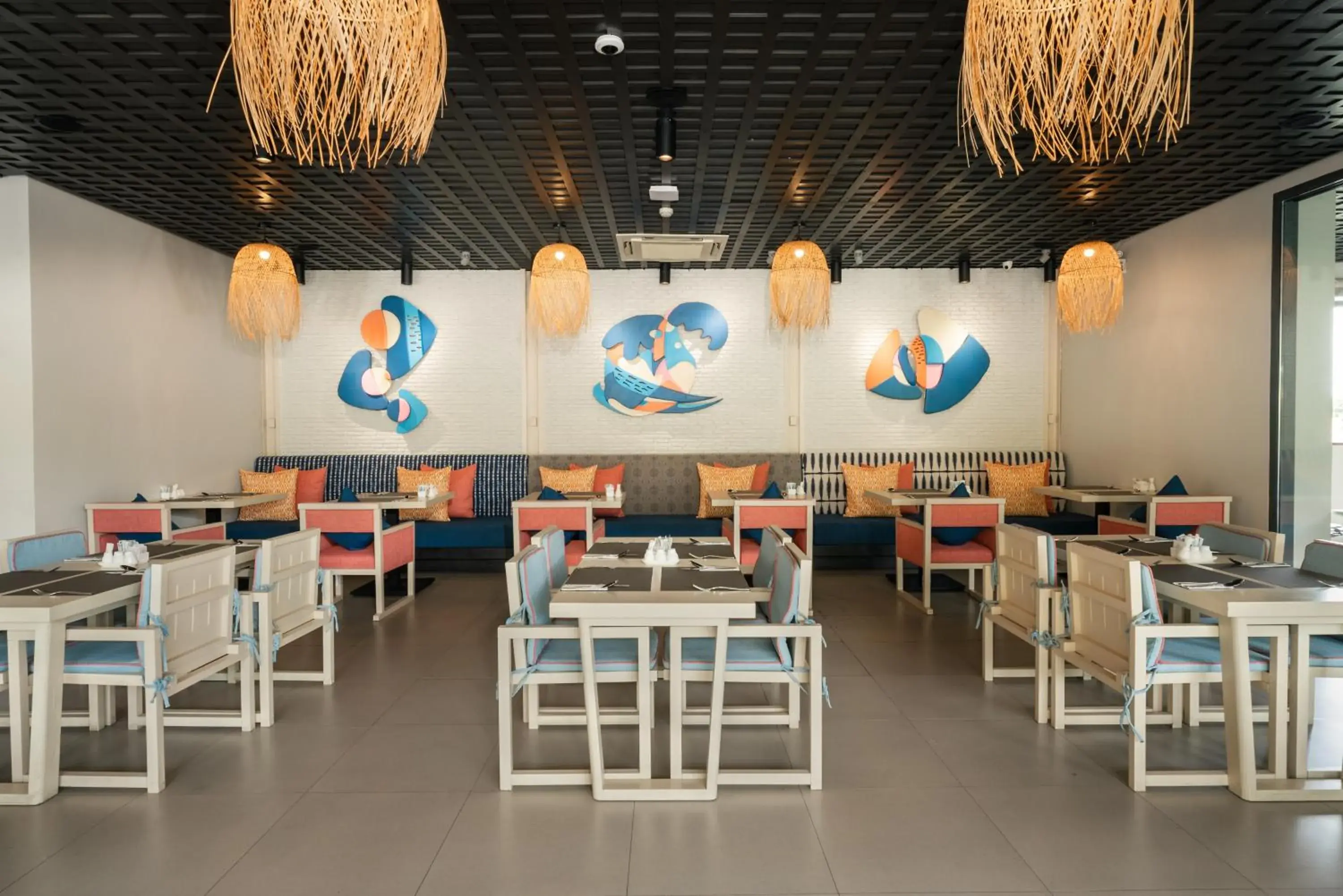 Restaurant/places to eat in Hotel IKON Phuket - SHA Extra Plus Restaurant/places to eat in Hotel IKON Phuket - SHA Extra Plus