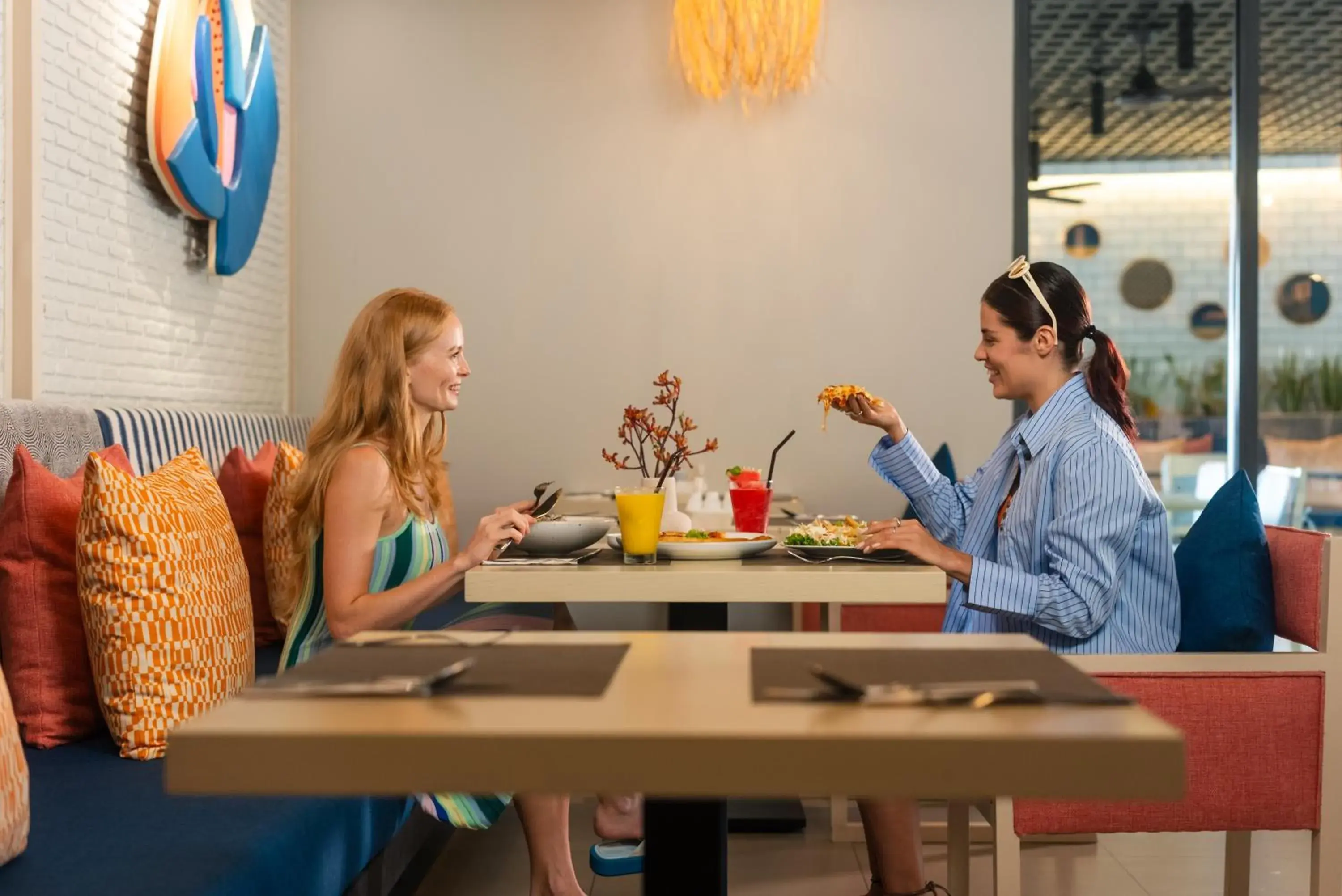 Restaurant/places to eat in Hotel IKON Phuket - SHA Extra Plus Restaurant/places to eat in Hotel IKON Phuket - SHA Extra Plus