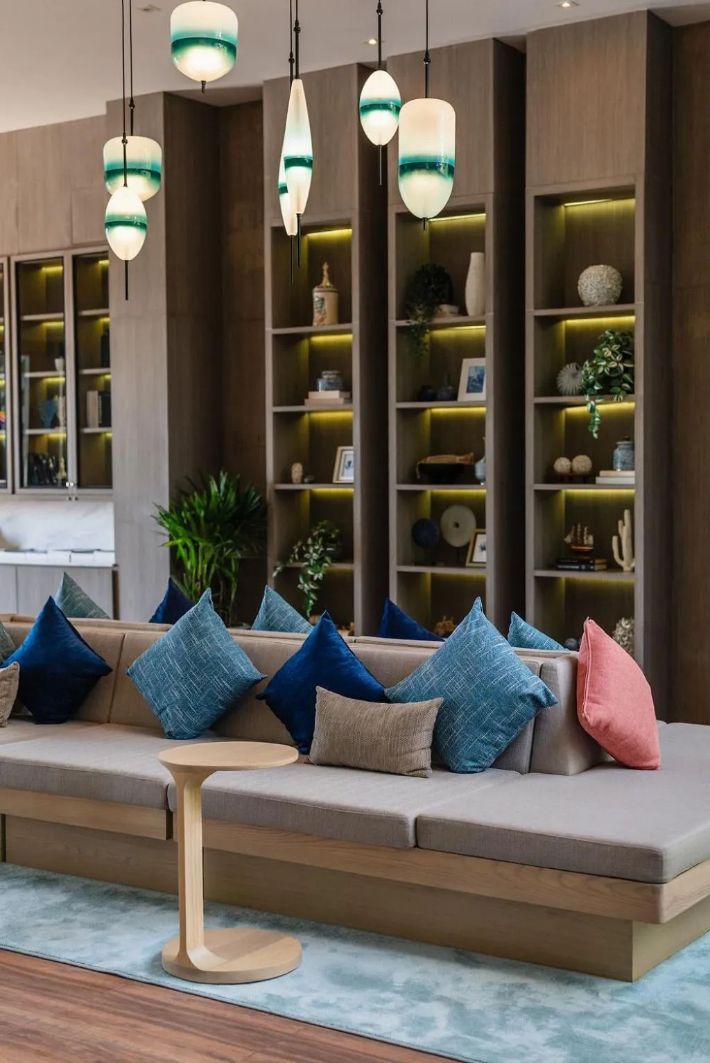 Lobby or reception in Hotel IKON Phuket - SHA Extra Plus