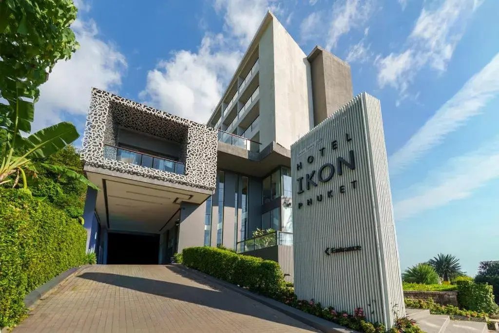 Property building in Hotel IKON Phuket - SHA Extra Plus Property building in Hotel IKON Phuket - SHA Extra Plus
