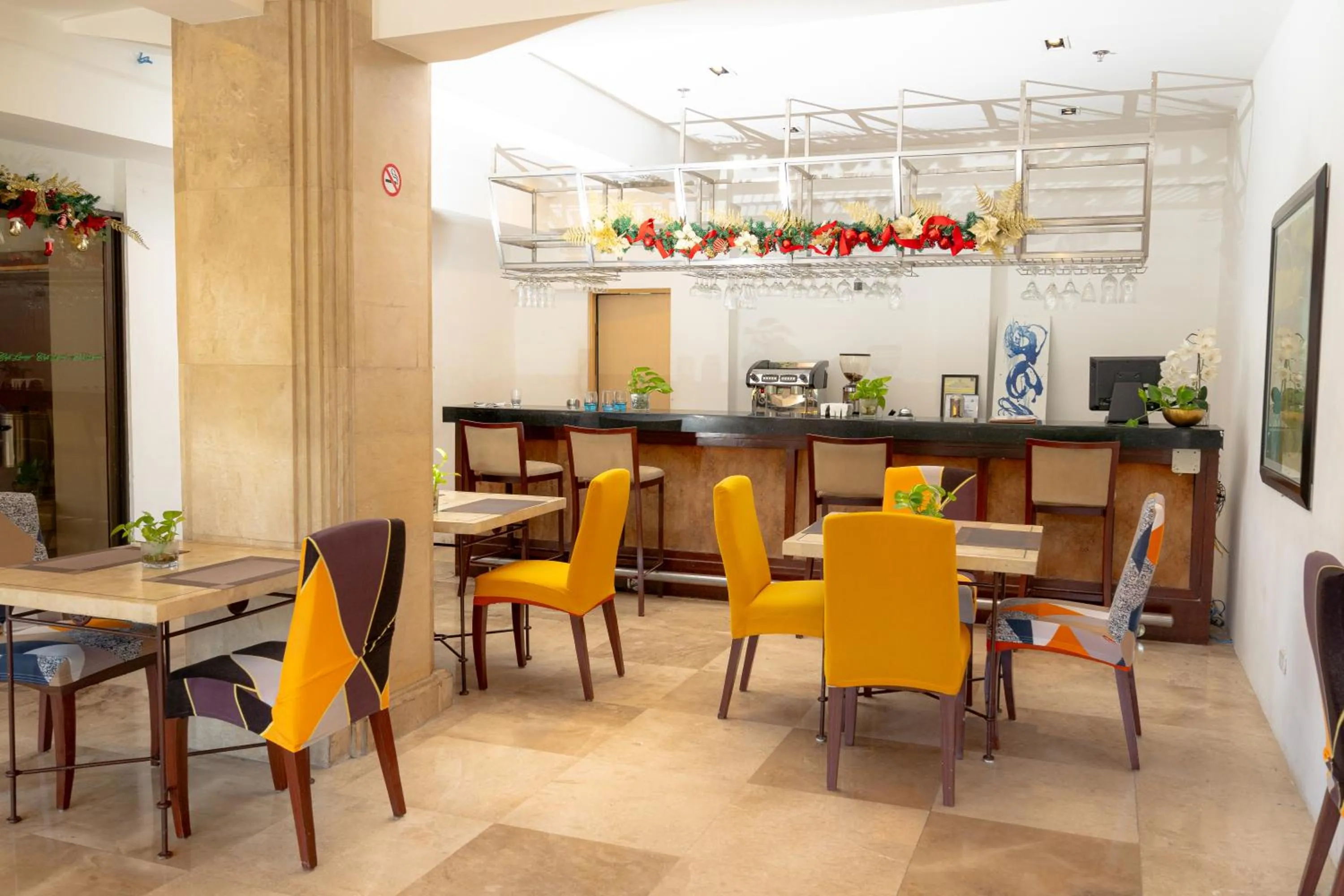 Restaurant/places to eat in Cebu Grand Hotel