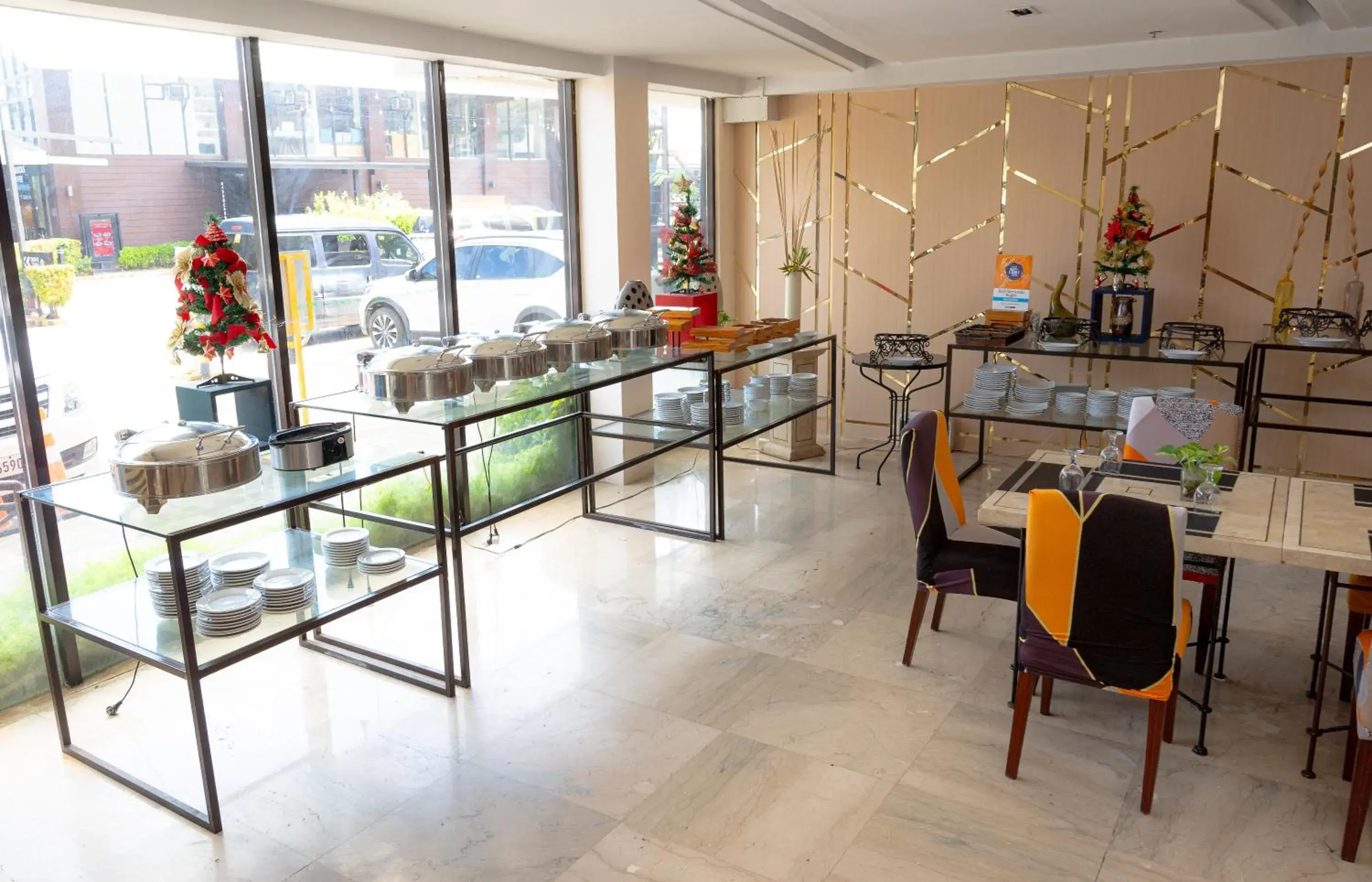 Restaurant/places to eat in Cebu Grand Hotel Restaurant/places to eat in Cebu Grand Hotel