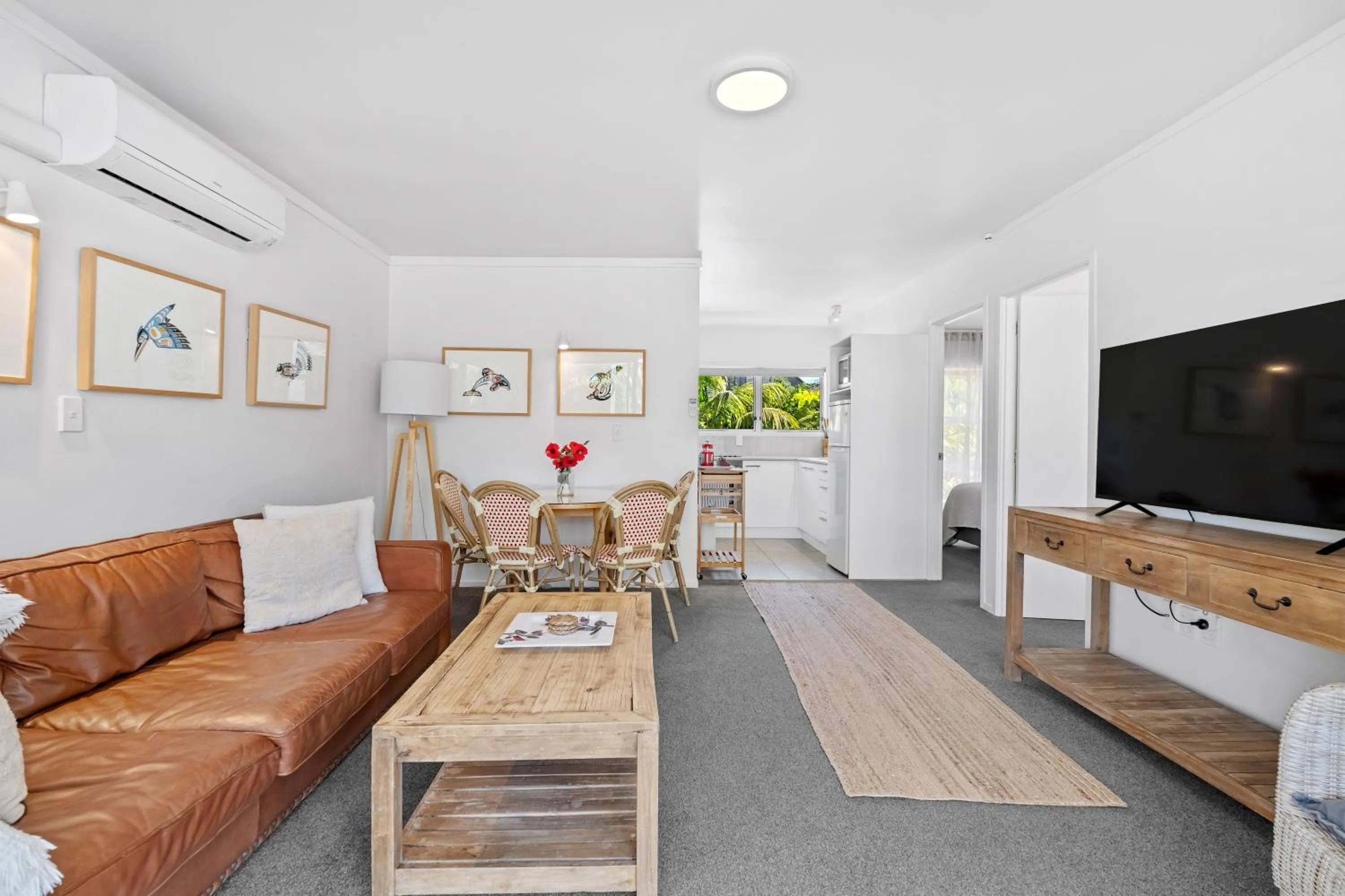 Communal lounge/ TV room in Stay Kerikeri