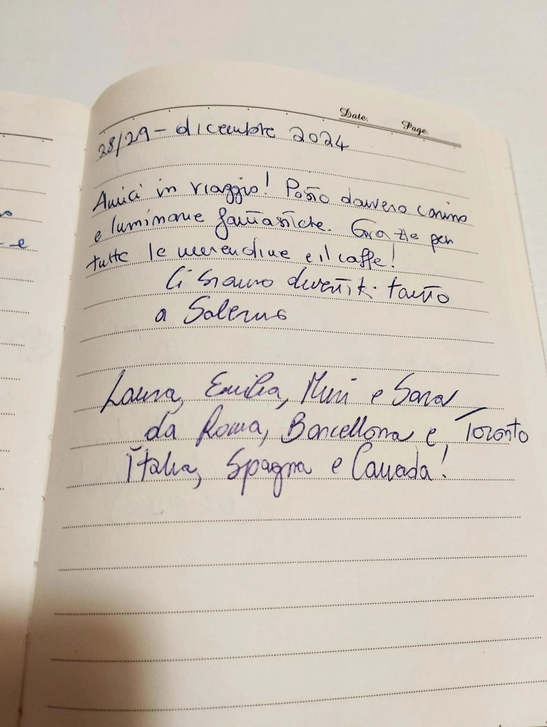 Text overlay in Bed And Salerno - Largo Campo - Appartamento