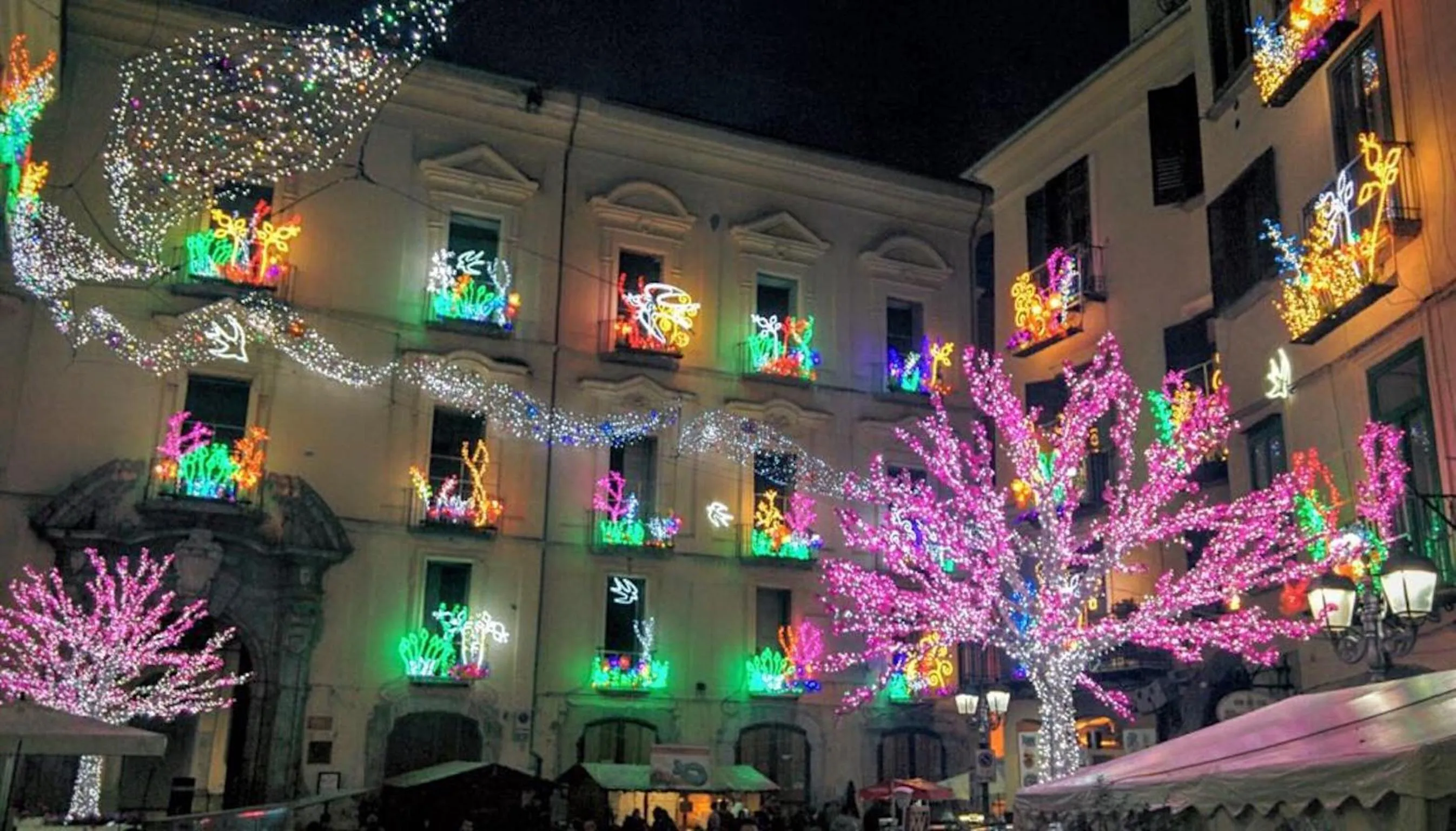 Neighbourhood in Bed And Salerno - Largo Campo - Appartamento