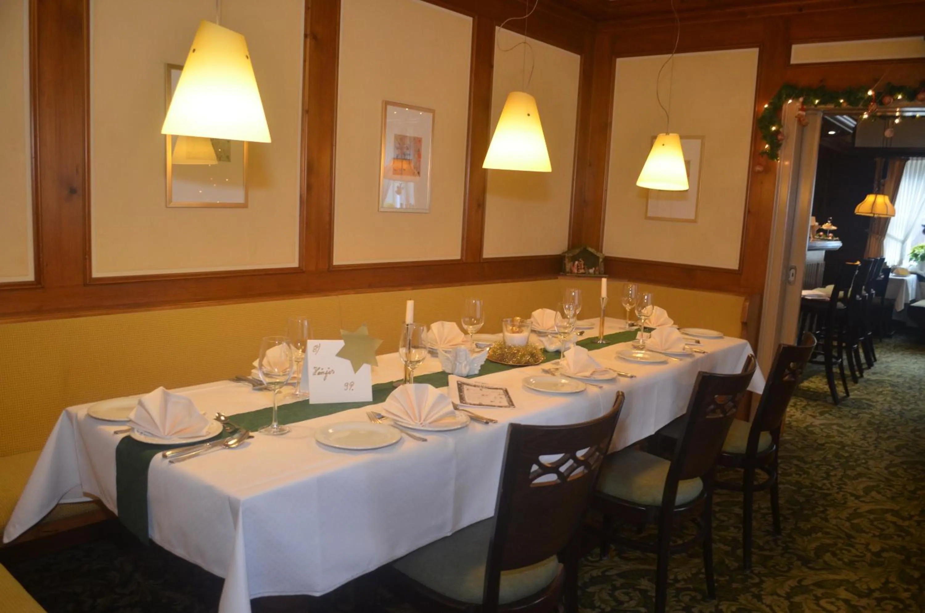 Restaurant/places to eat in Hotel Zur Post