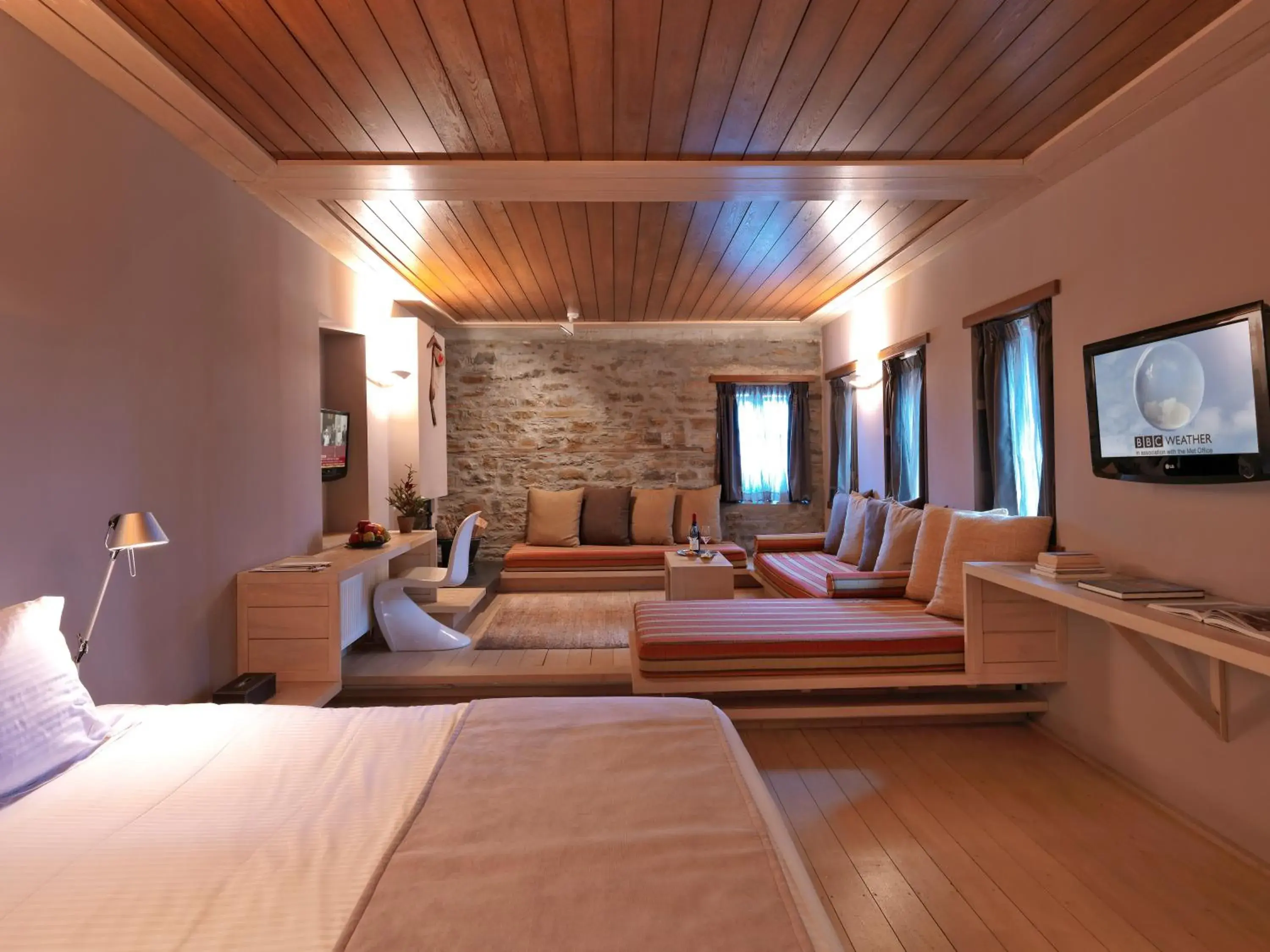 Executive Suite in Kipi Suites Executive Suite in Kipi Suites