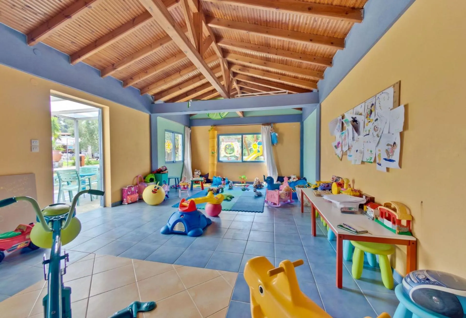 Kids's club in Mendi Hotel