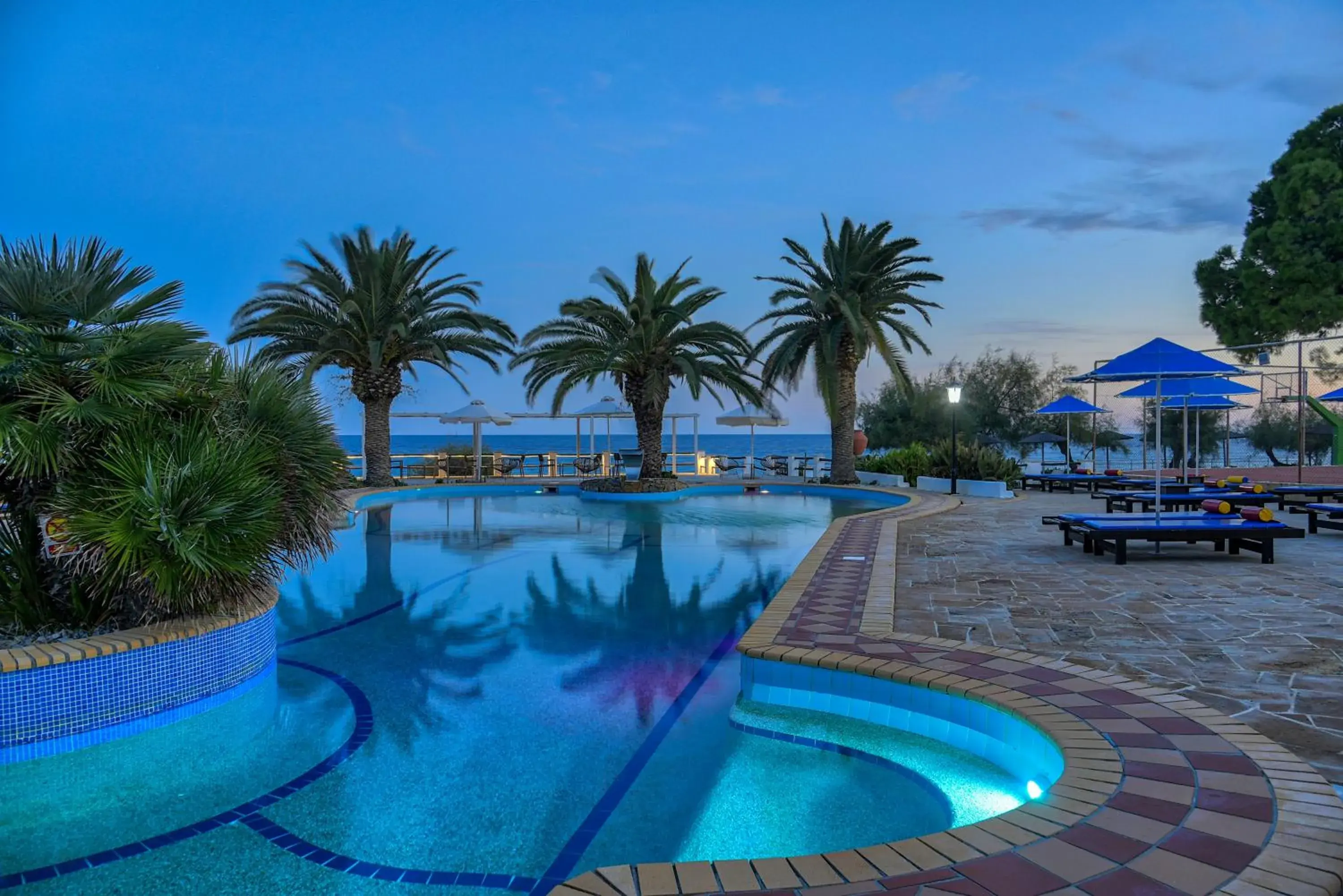 Swimming pool in Mendi Hotel Swimming pool in Mendi Hotel