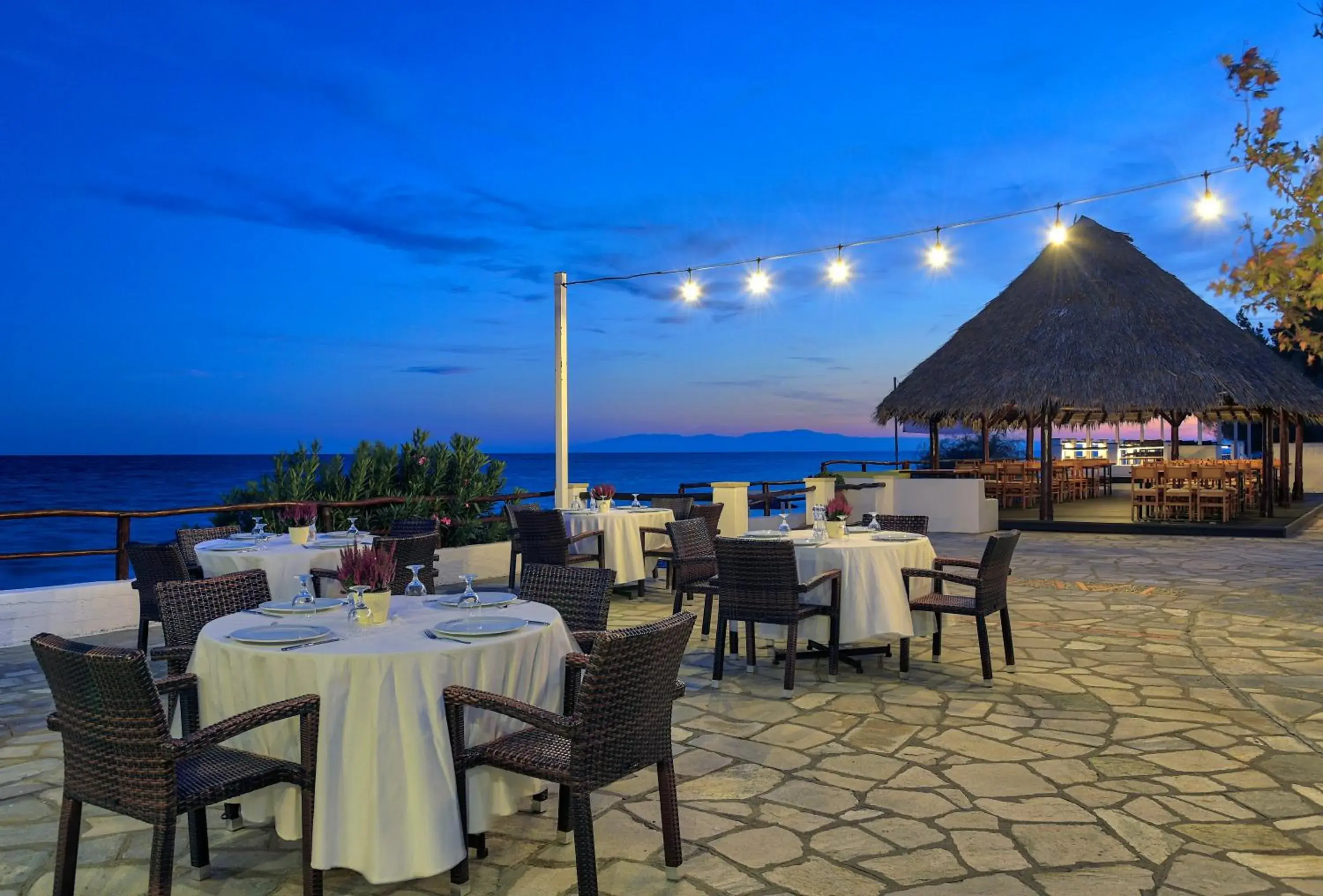 Restaurant/places to eat in Mendi Hotel Restaurant/places to eat in Mendi Hotel