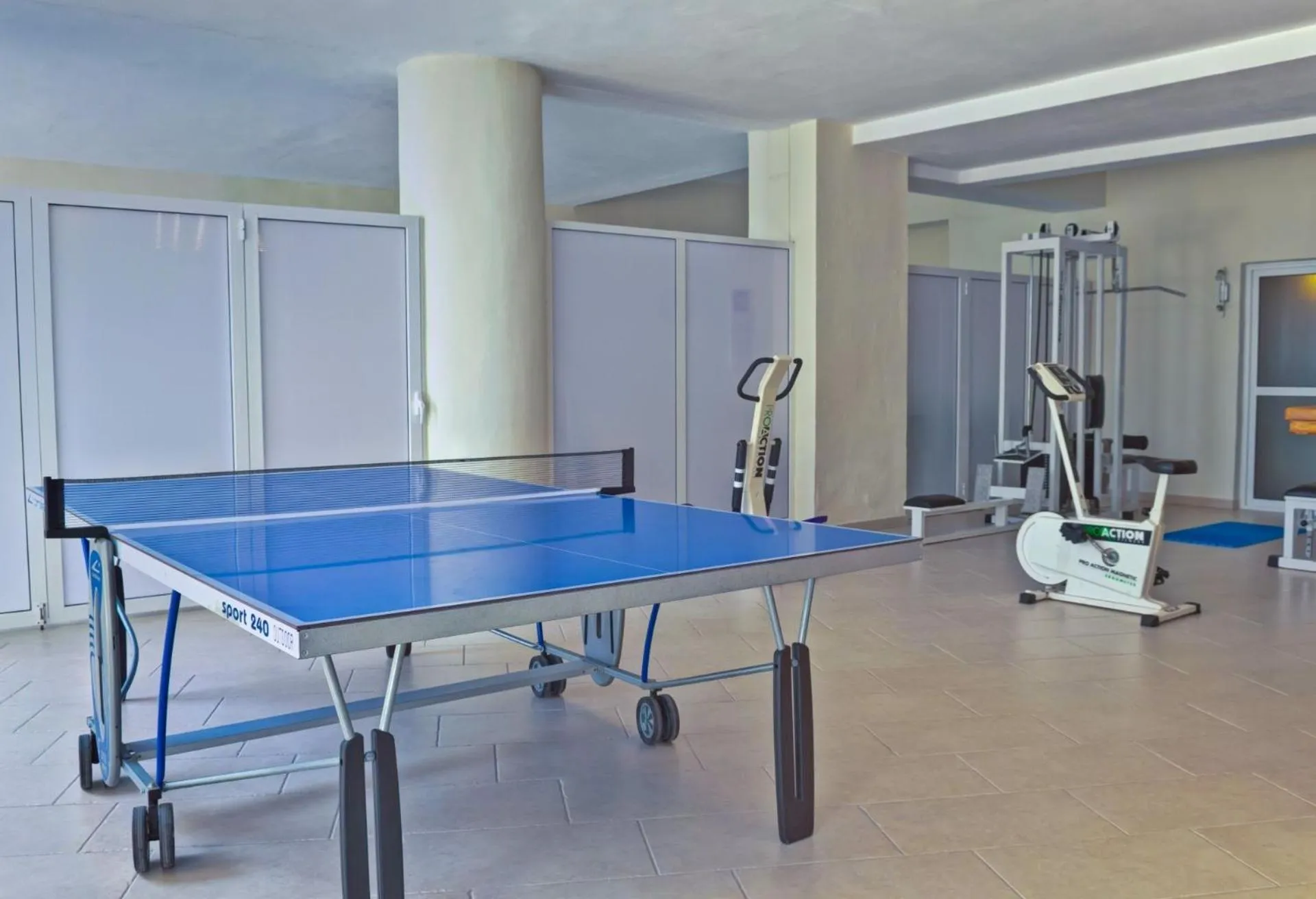 Table tennis in Mendi Hotel