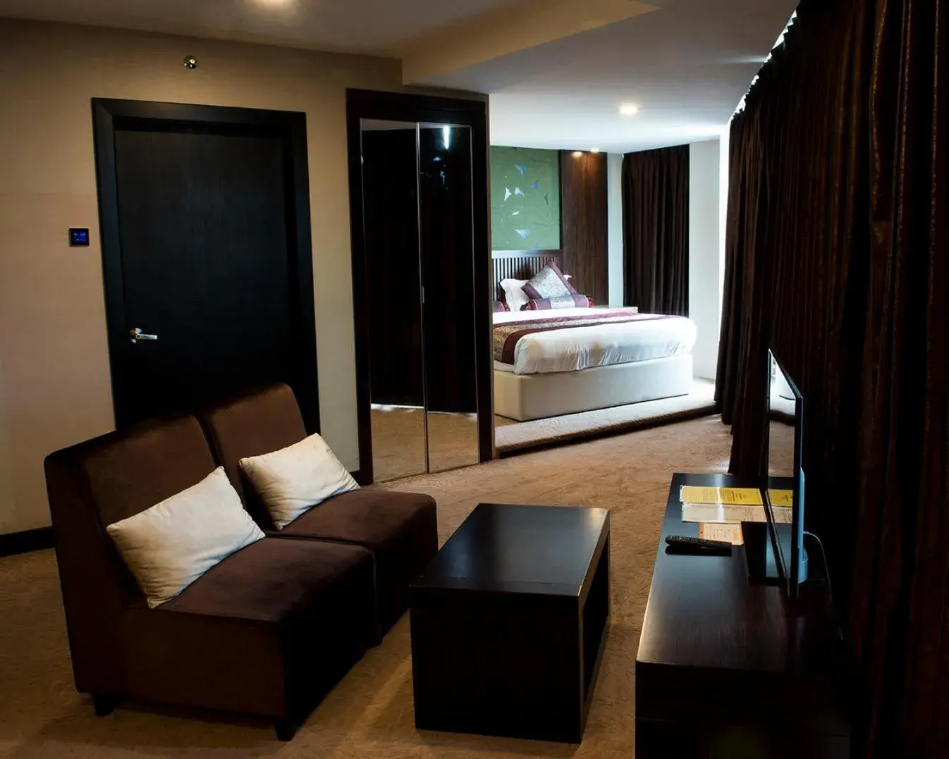 Bed in Royale Signature Hotel Bed in Royale Signature Hotel