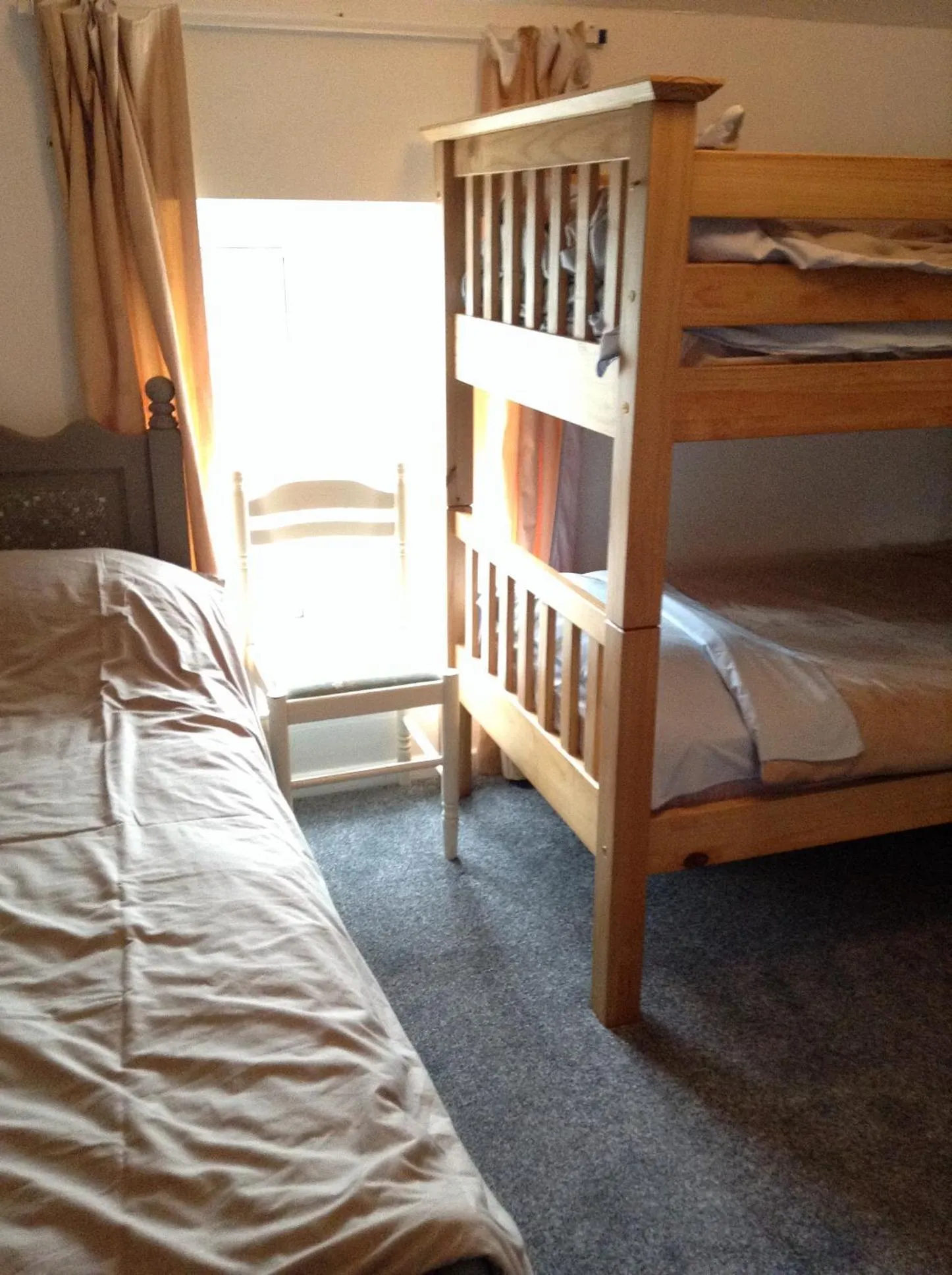 bunk bed, Bed in Pantyrathro International Hostel