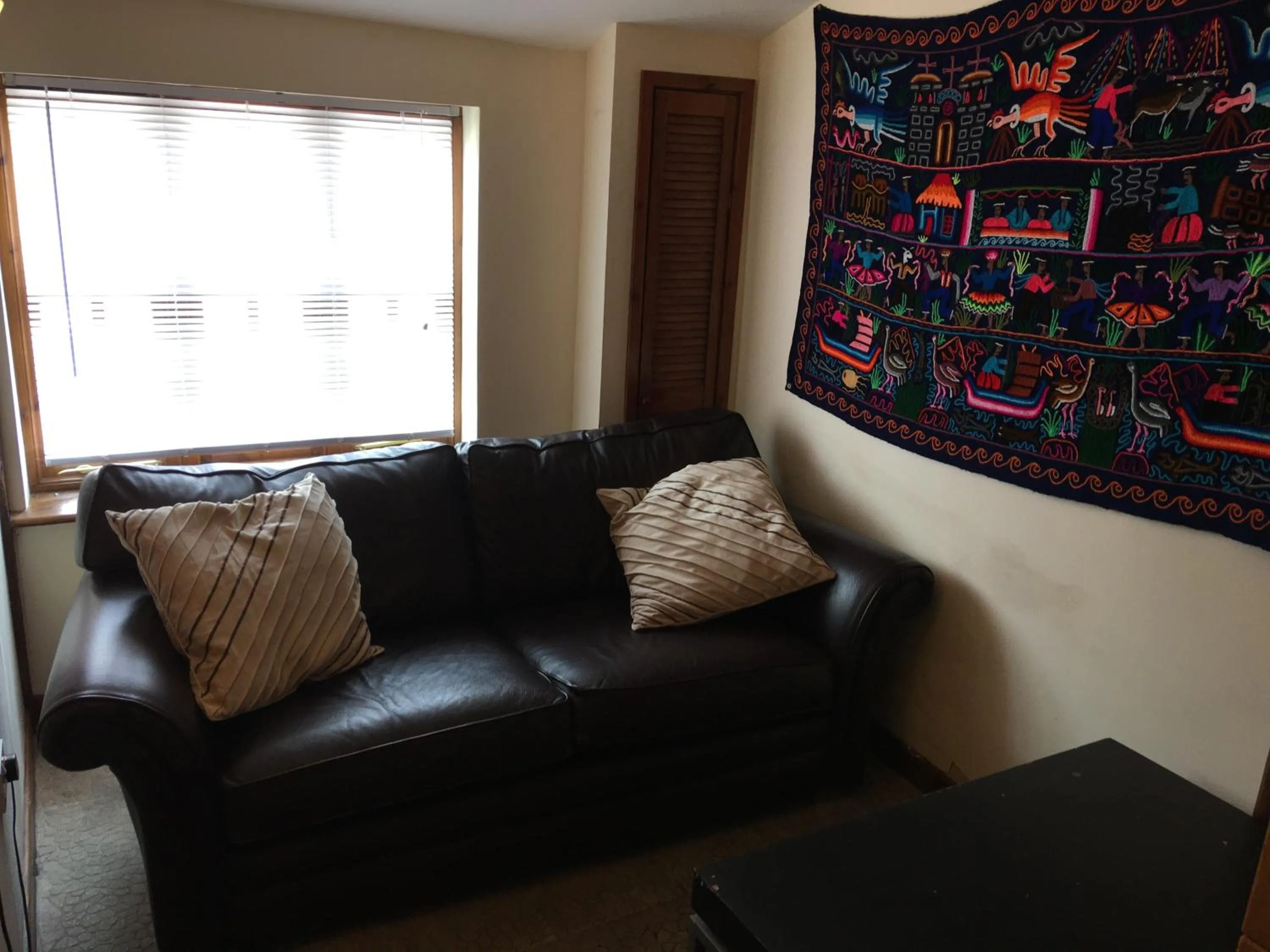 Living room in Pantyrathro International Hostel