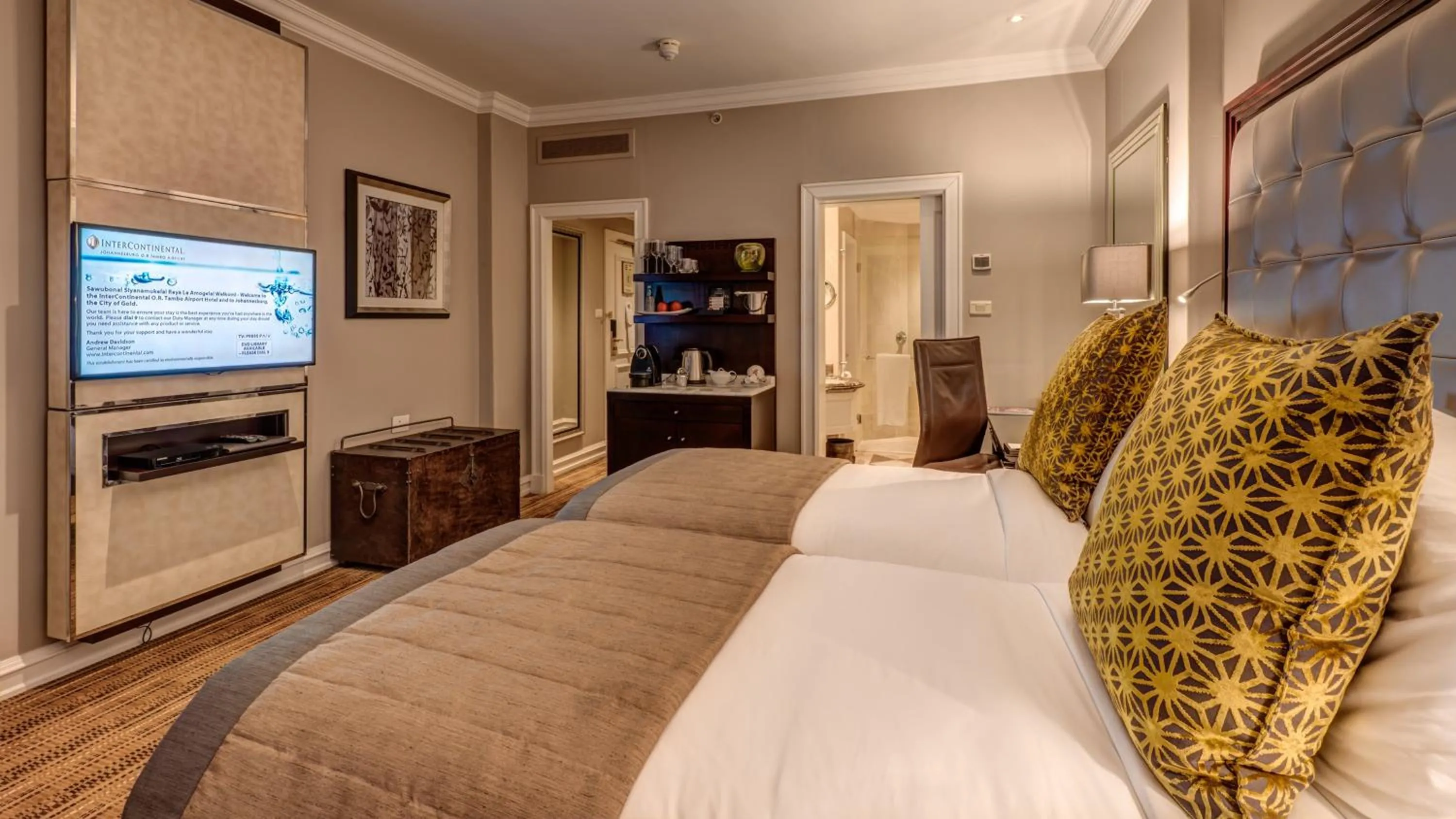 Photo of the whole room, Bed in InterContinental Johannesburg OR Tambo Airport Hotel by IHG