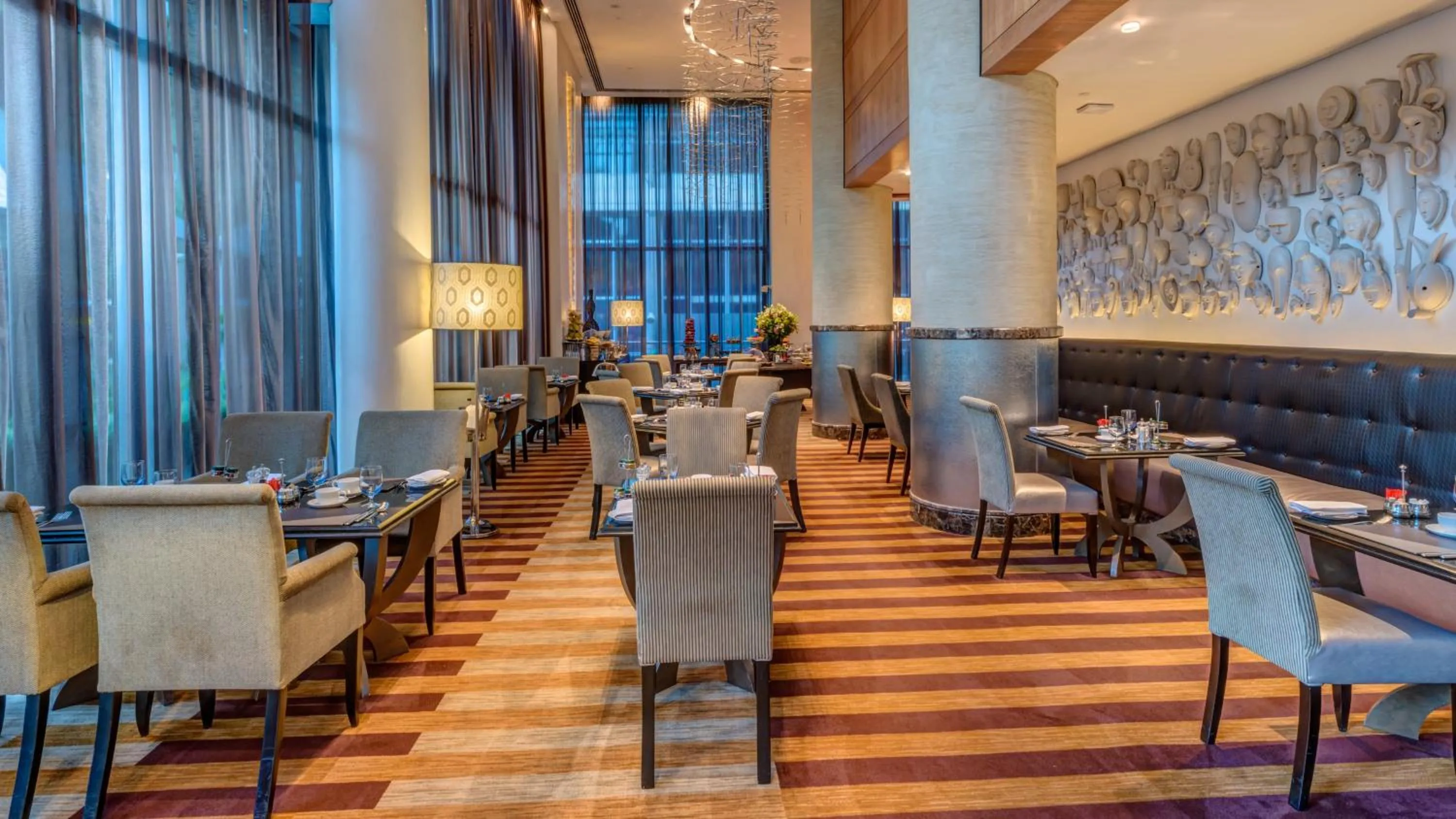 Restaurant/places to eat in InterContinental Johannesburg OR Tambo Airport Hotel by IHG