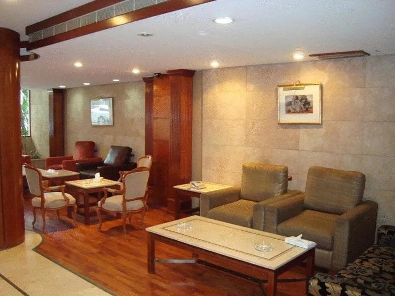 Lobby or reception in Charles Hotel