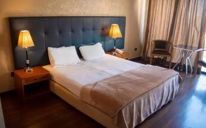 Double or Twin Room in Charles Hotel Double or Twin Room in Charles Hotel