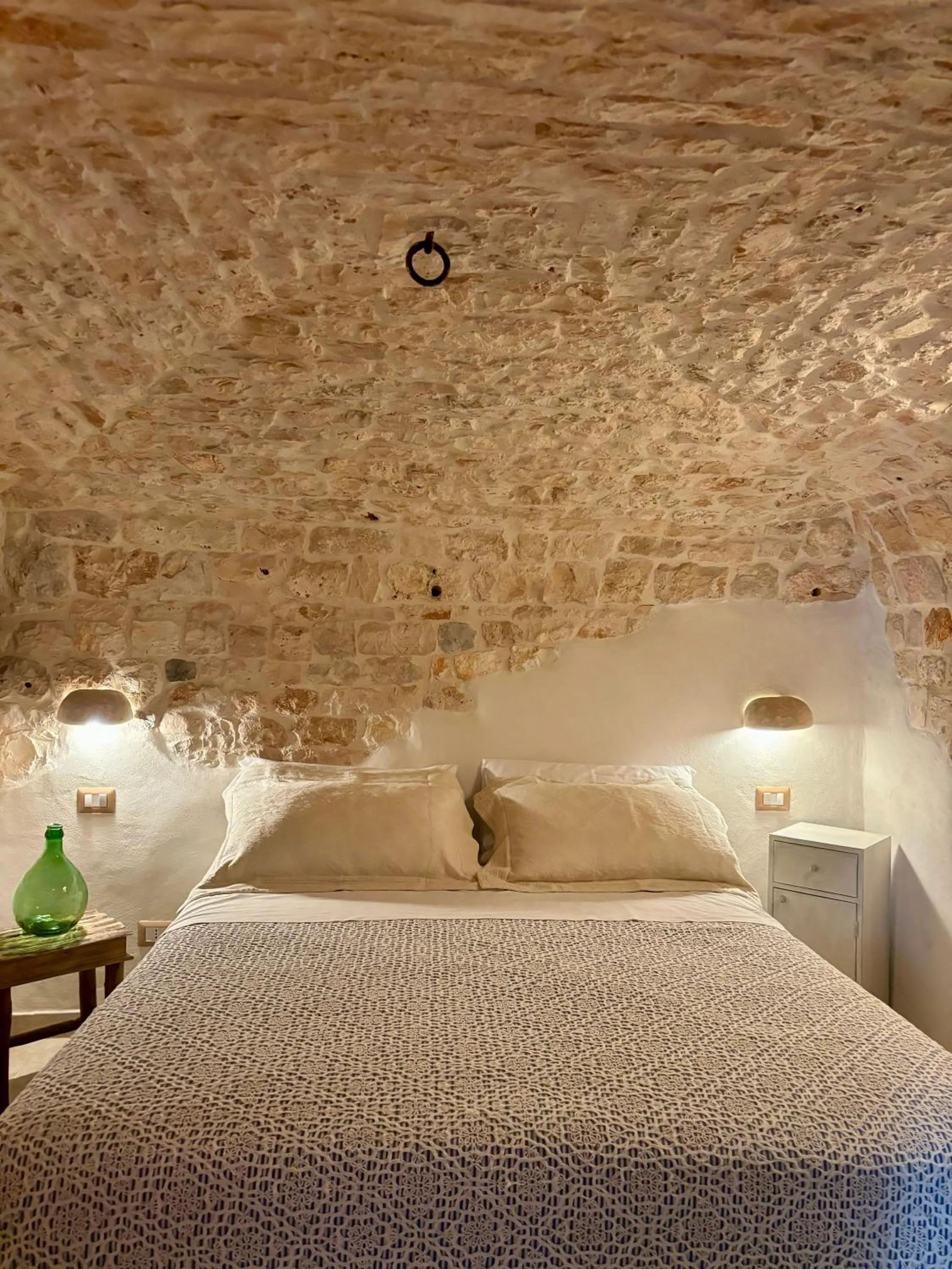 Bed in I Trulli del Tupparello
