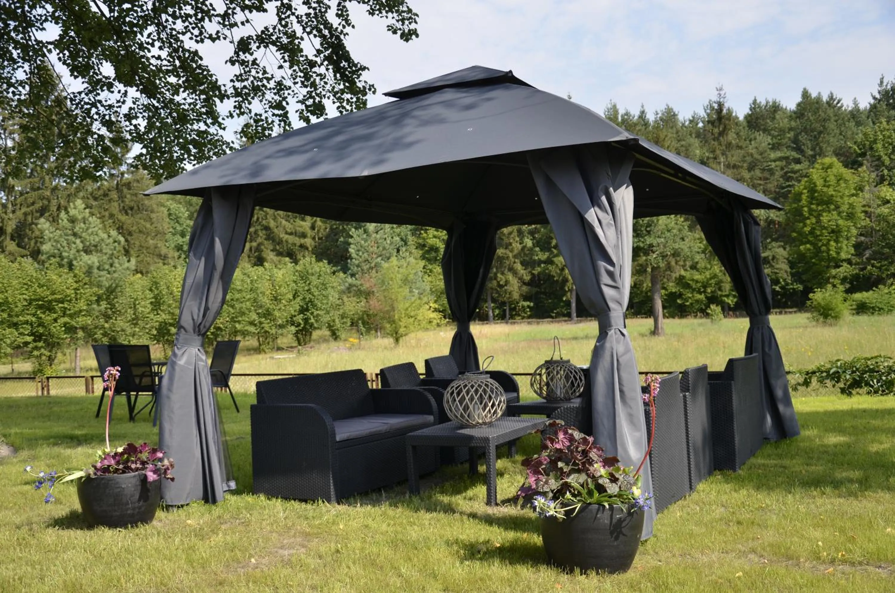 Area and facilities in Hotel Roztocze