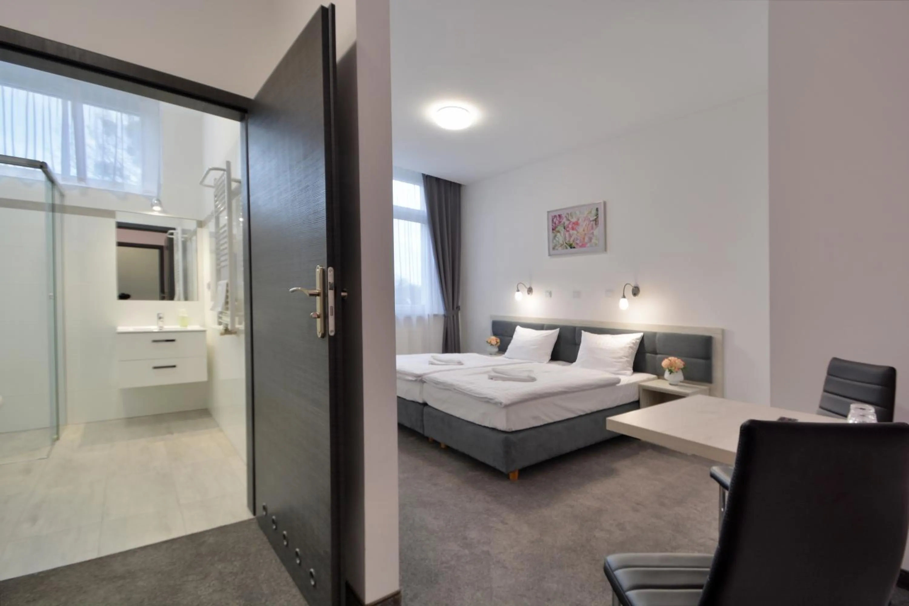 Bed in Hotel Roztocze