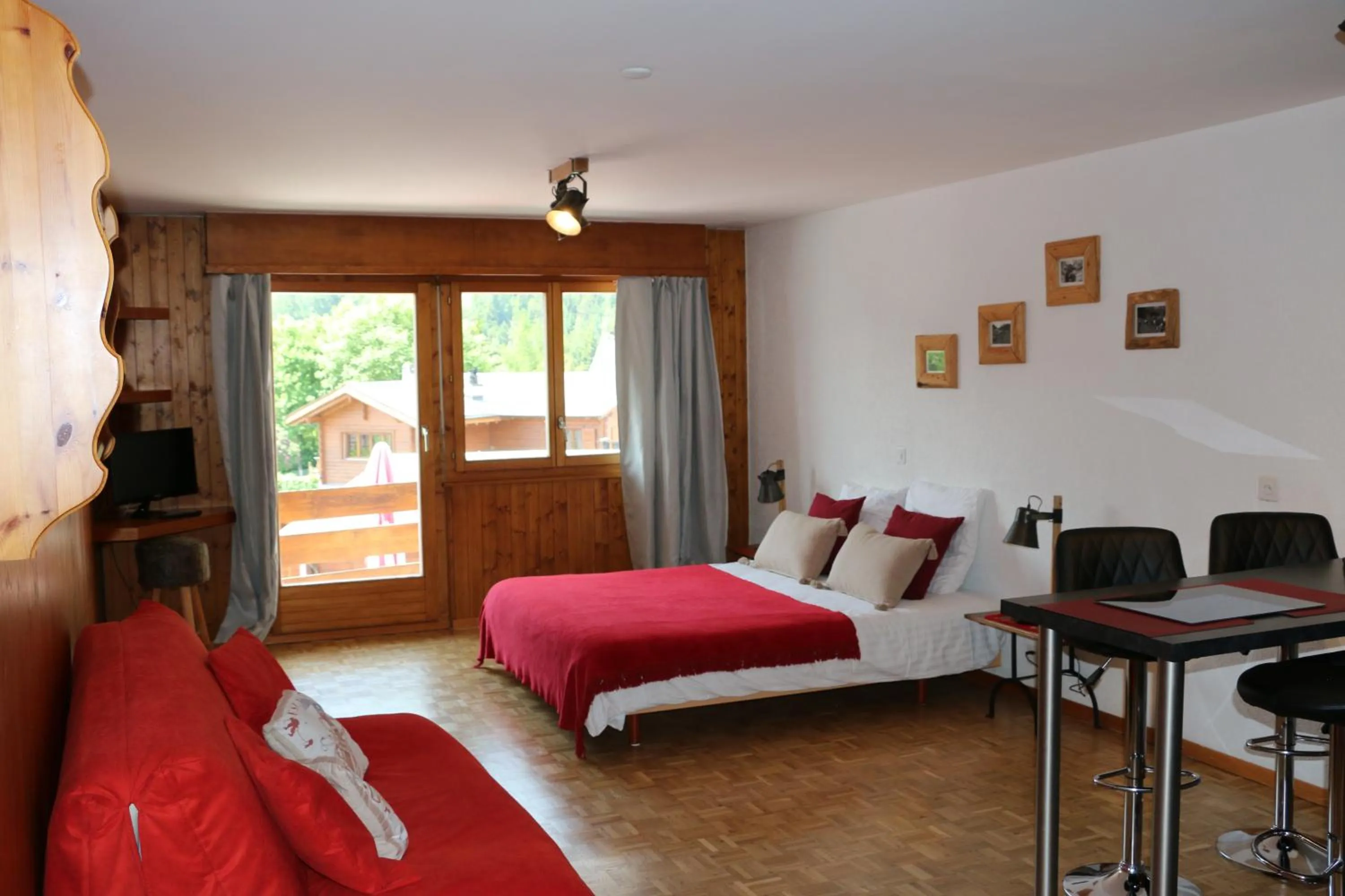 Bed in Le Vieux Valais