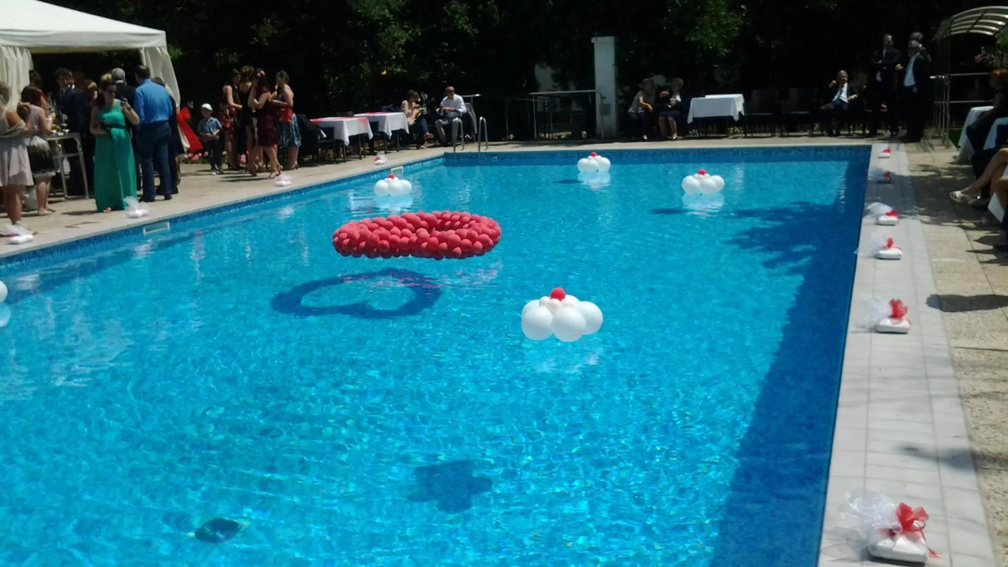 Swimming pool in Hotel Ristorante Sole