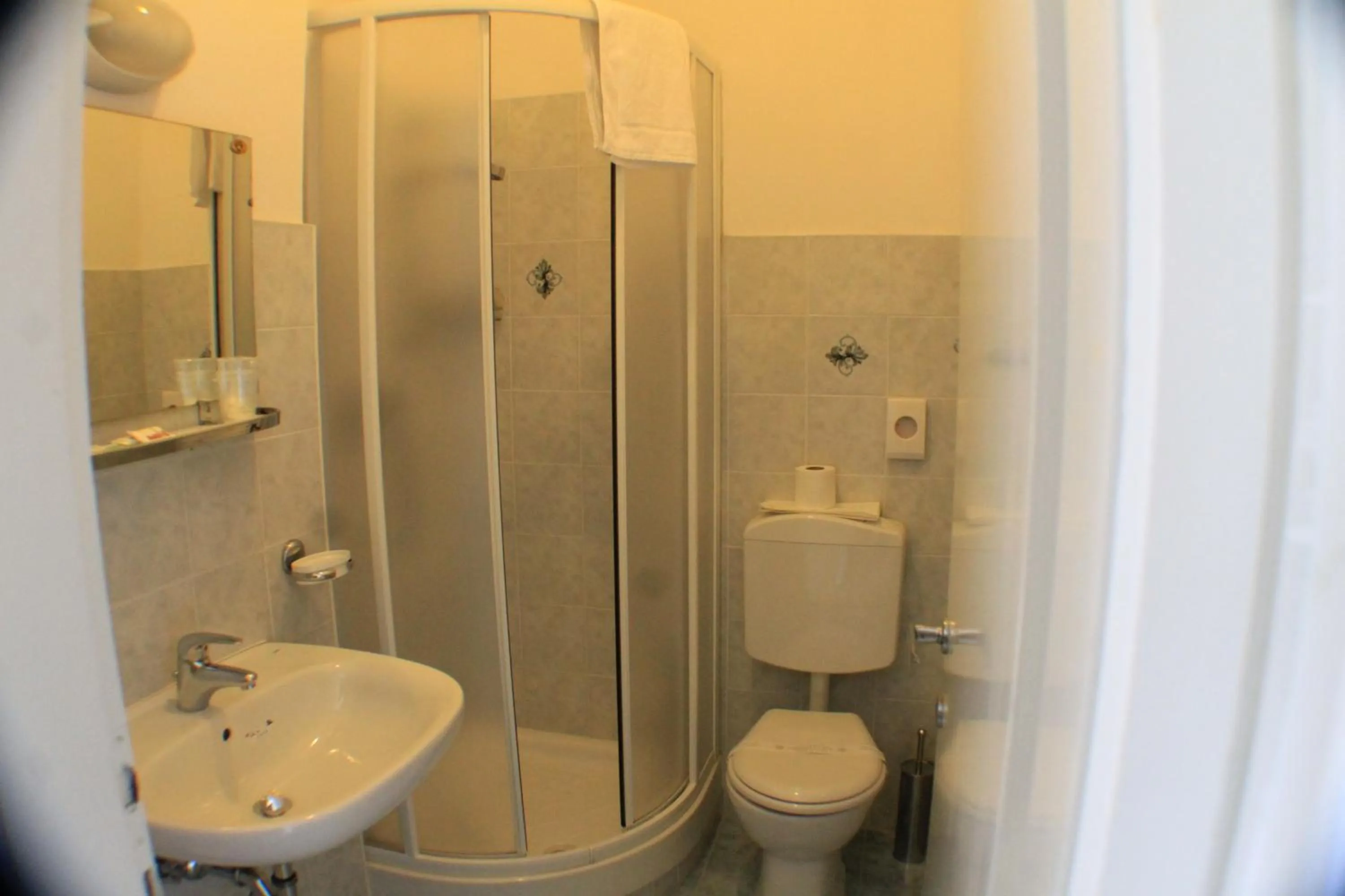 Bathroom in Hotel Ristorante Sole