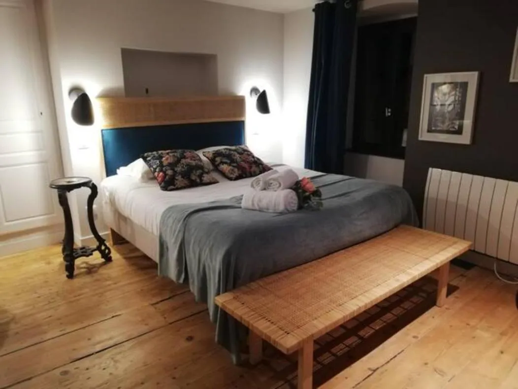 Bed in La Tour Grégoire