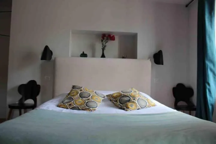 Bed in La Tour Grégoire