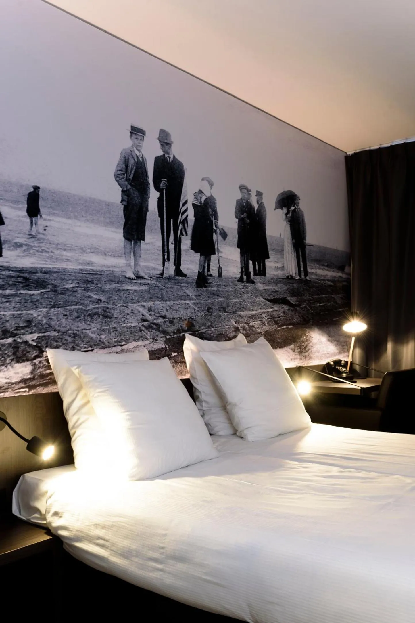 Bed in Hotel Albert Plage